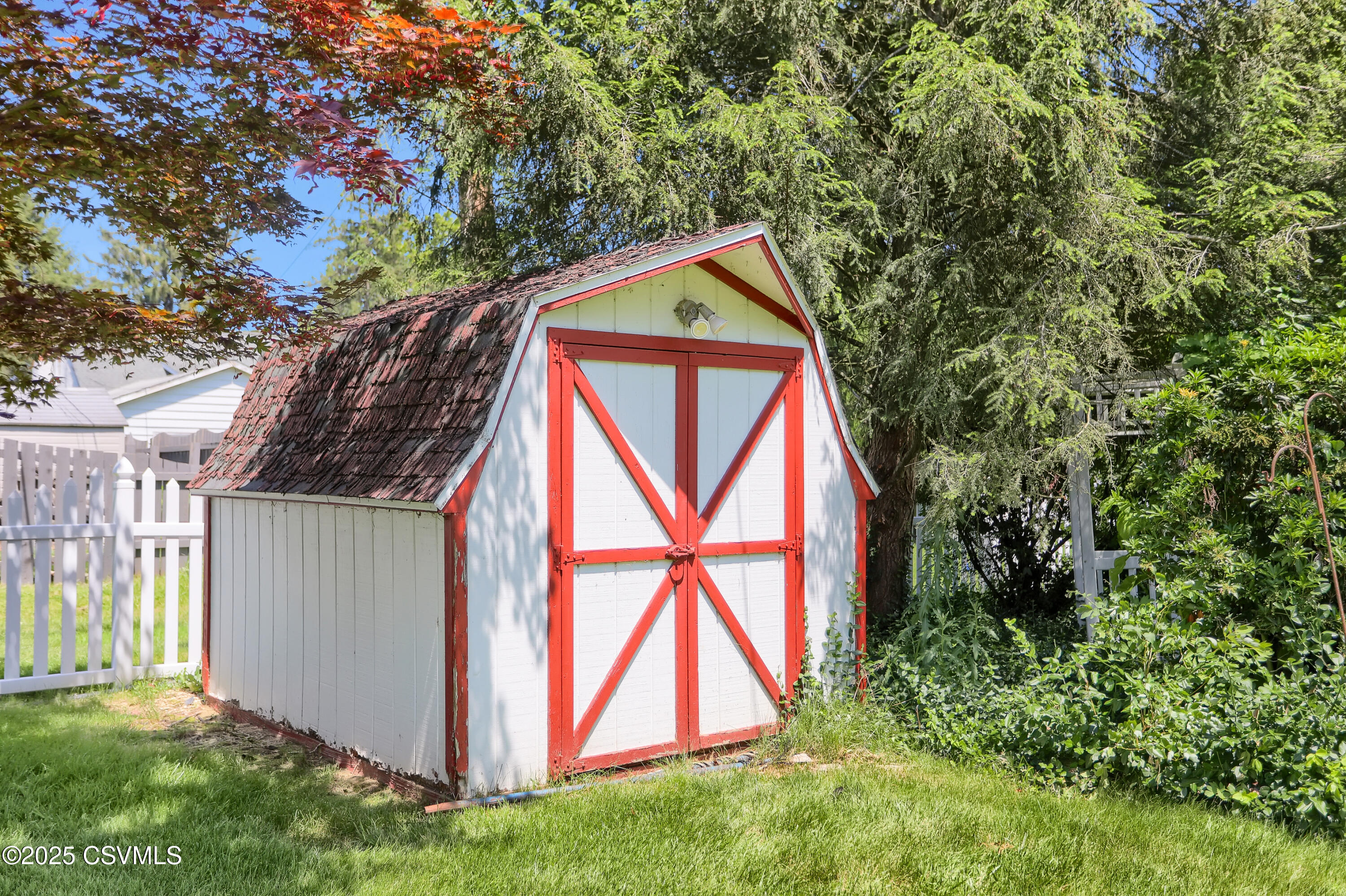 612 STEIN Lane