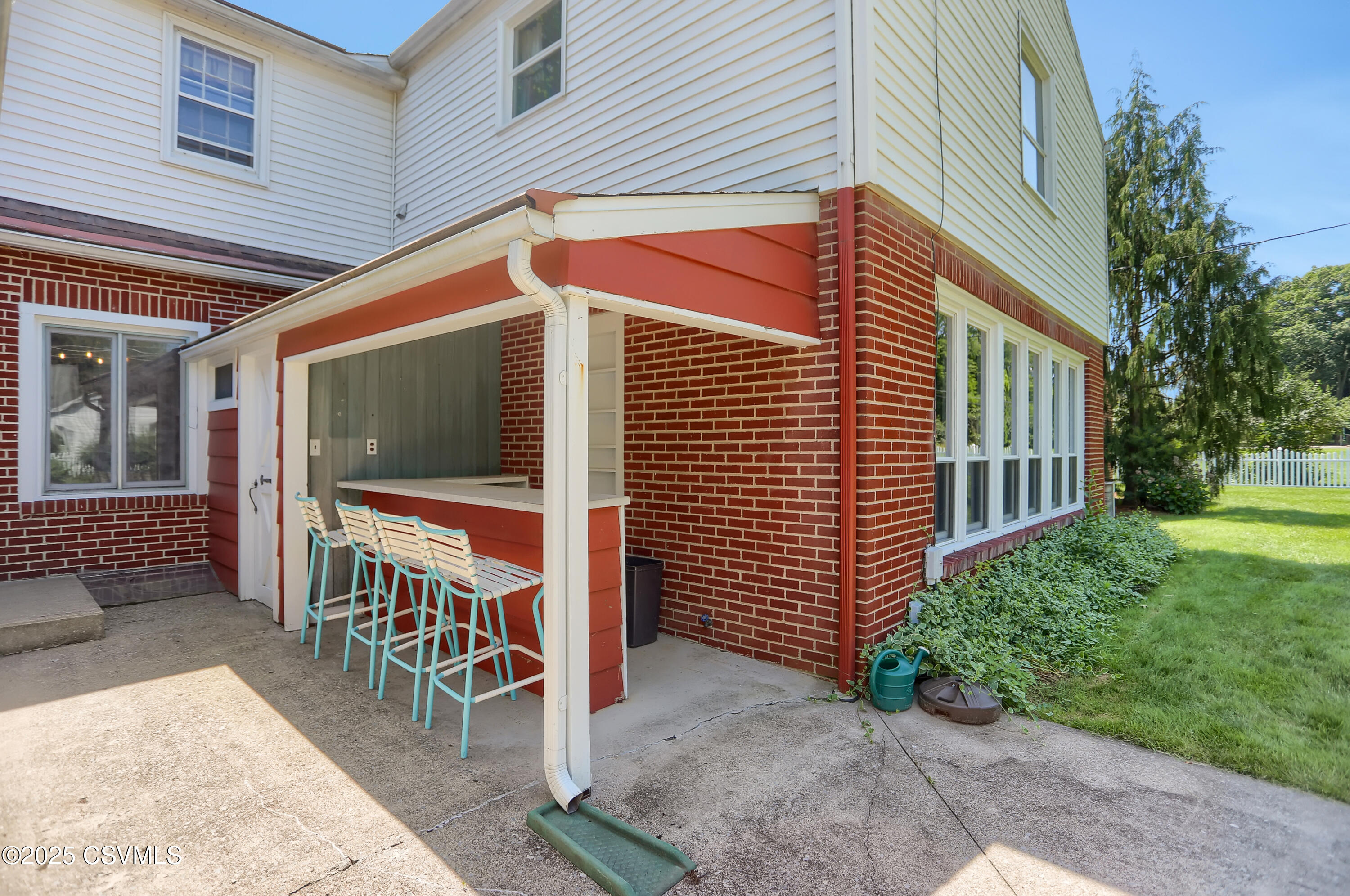 612 STEIN Lane