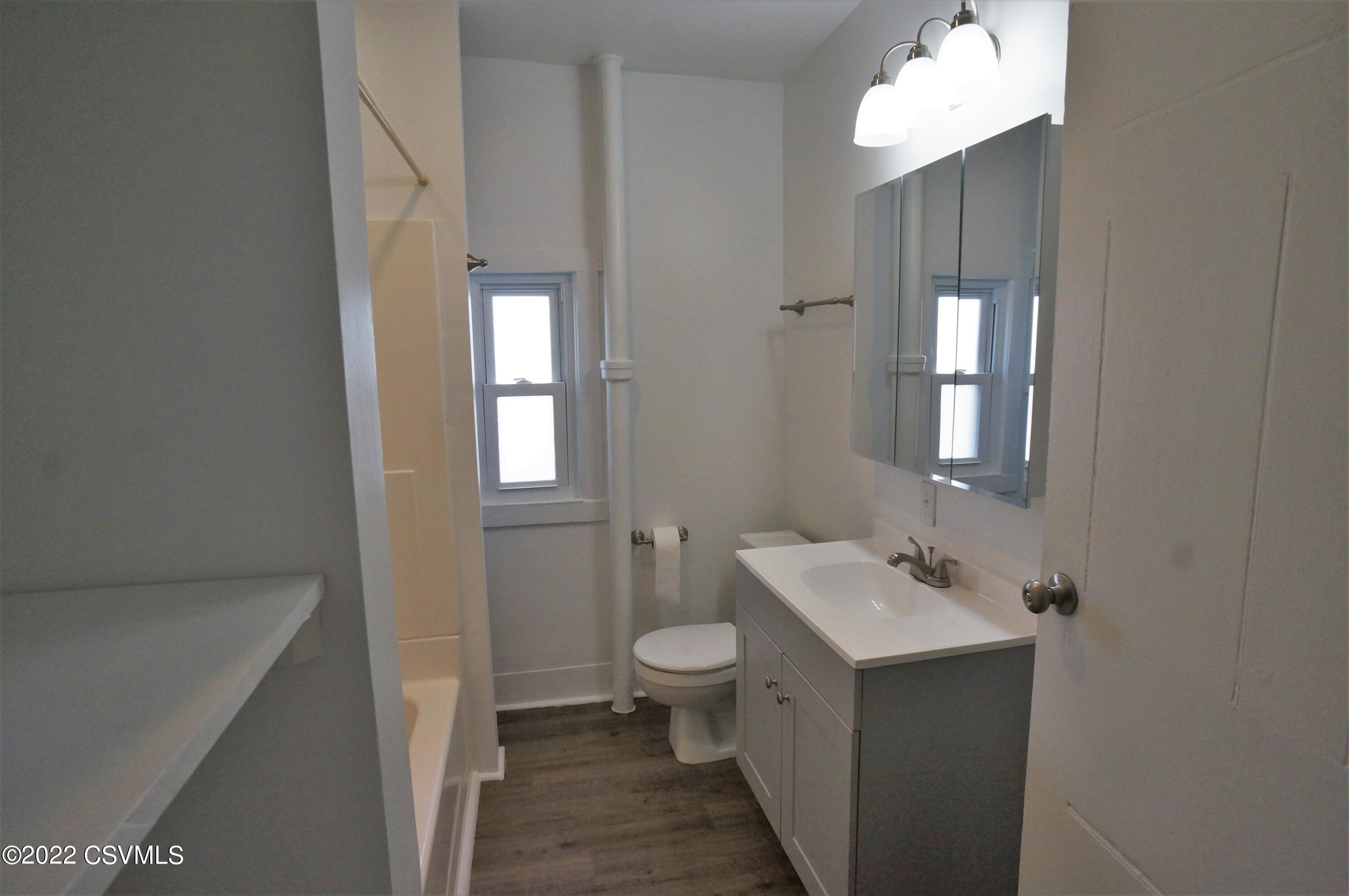 100 N 3RD Street