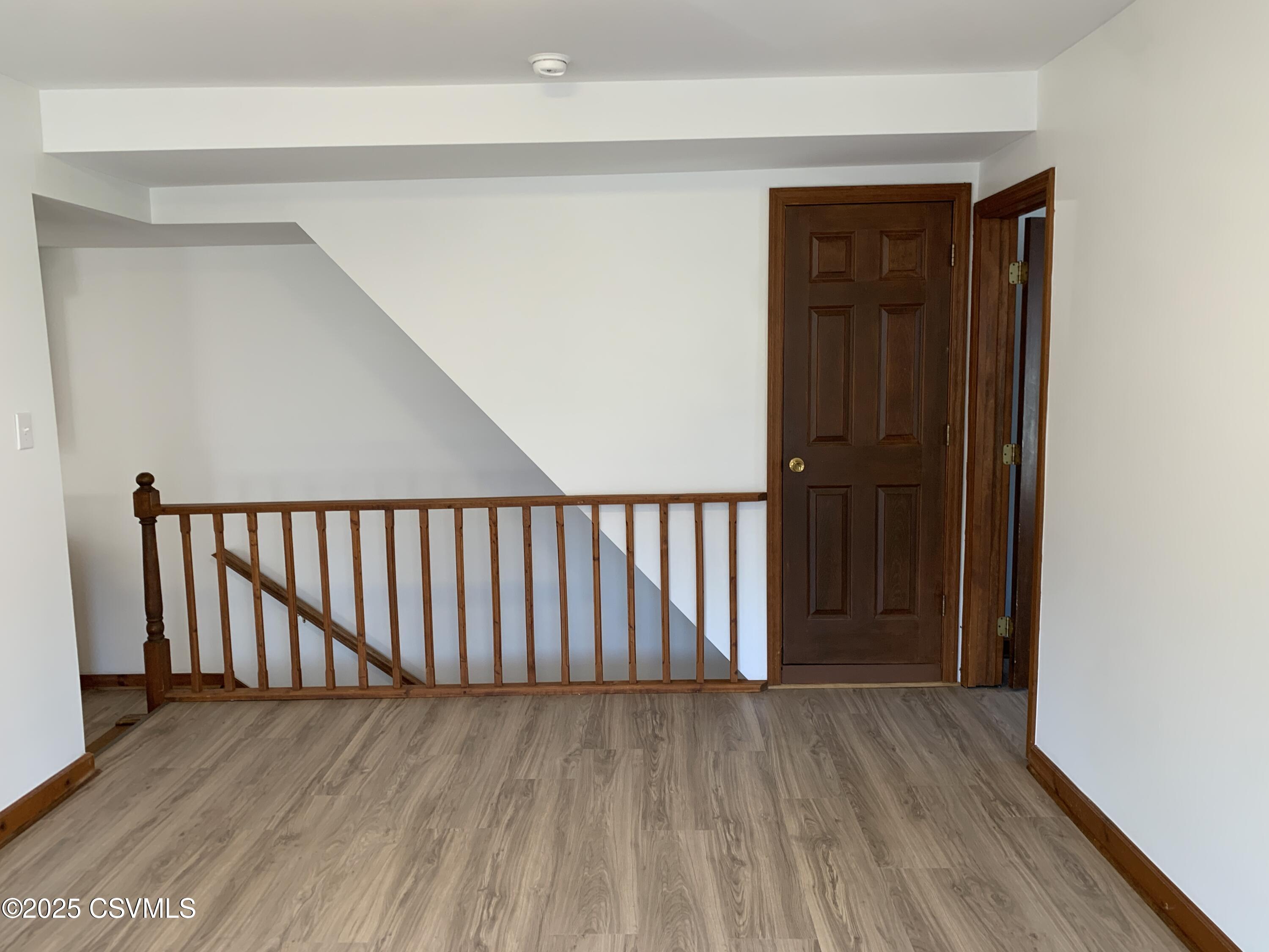 109 W 9TH Street