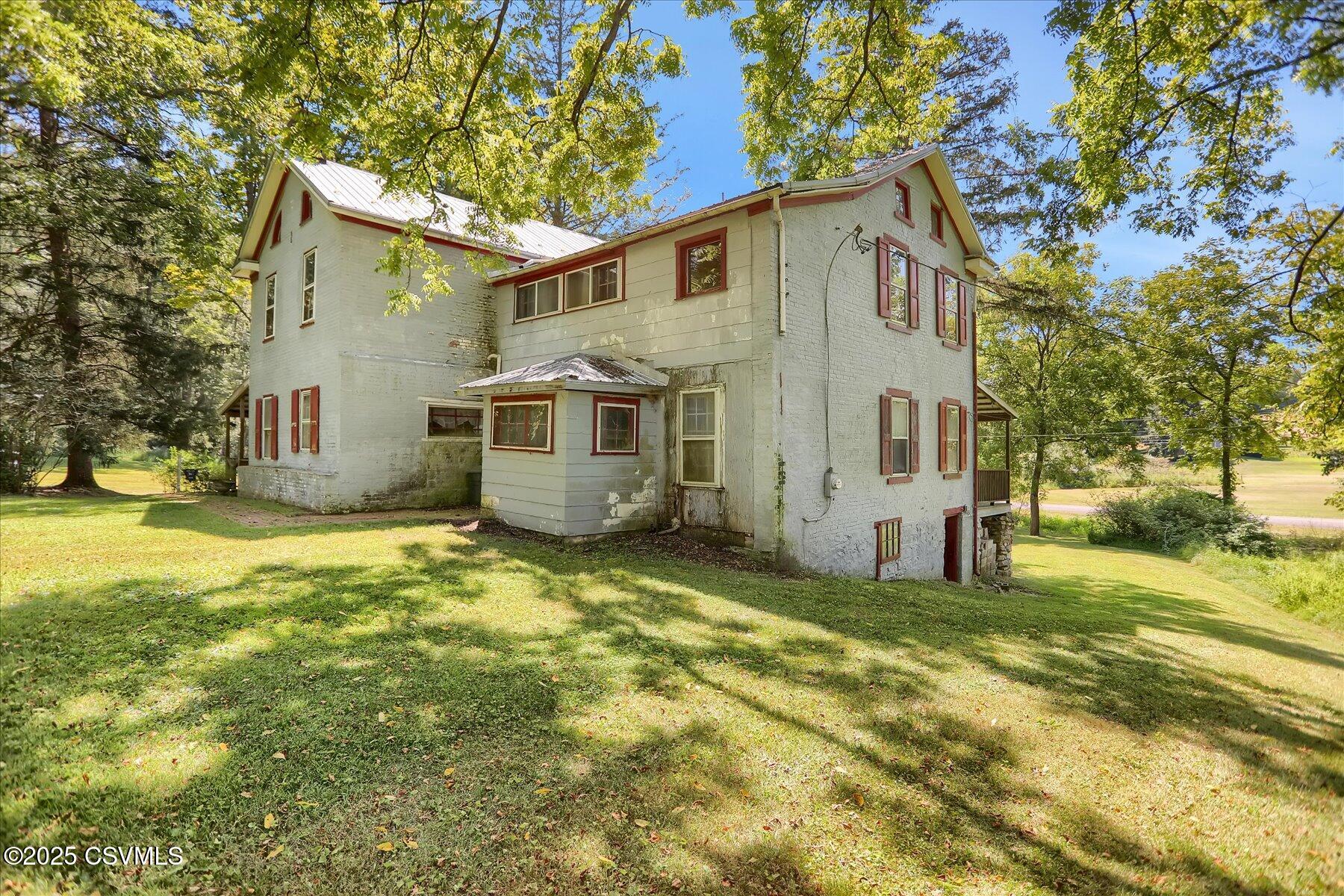 1432 CREEK Road