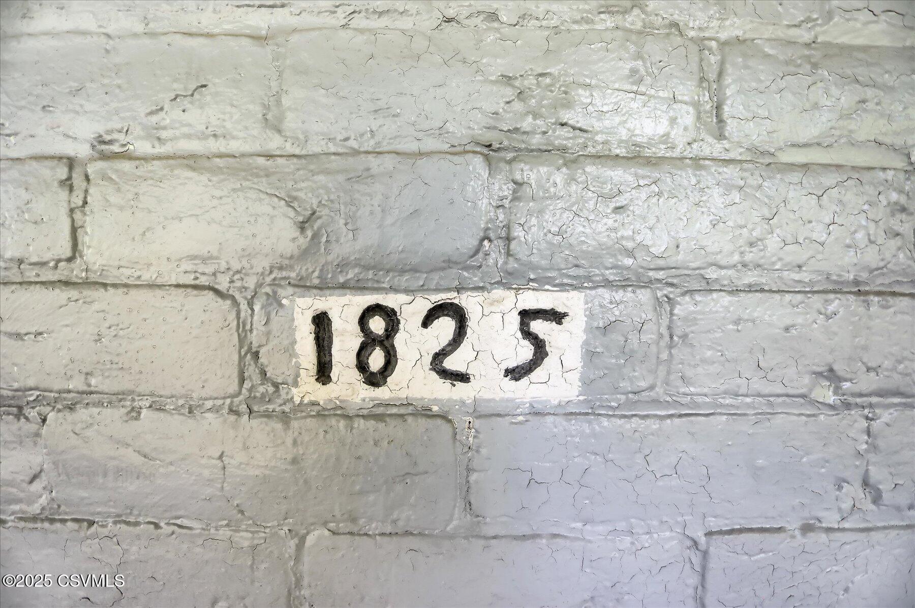 1432 CREEK Road