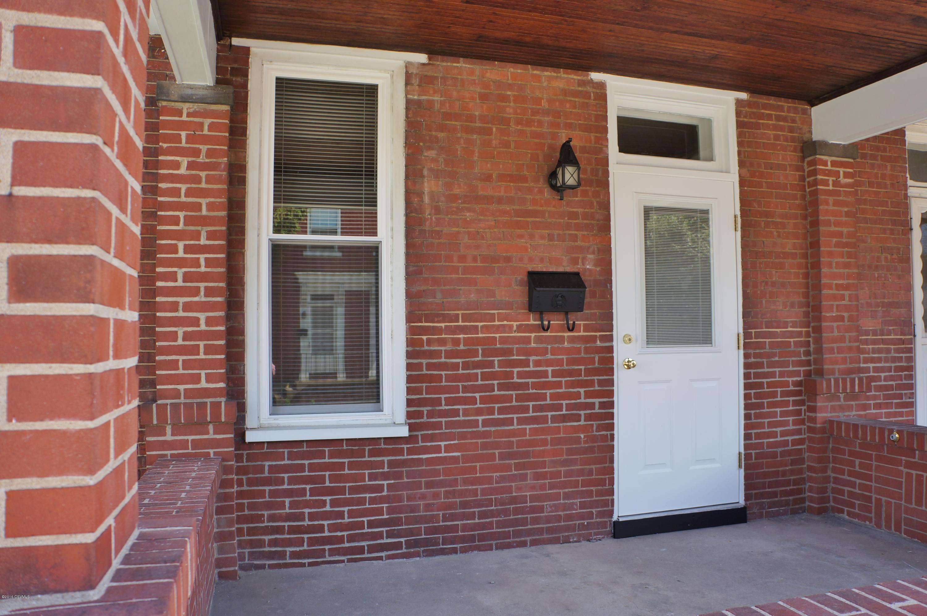 204 N FRONT Street, Lewisburg