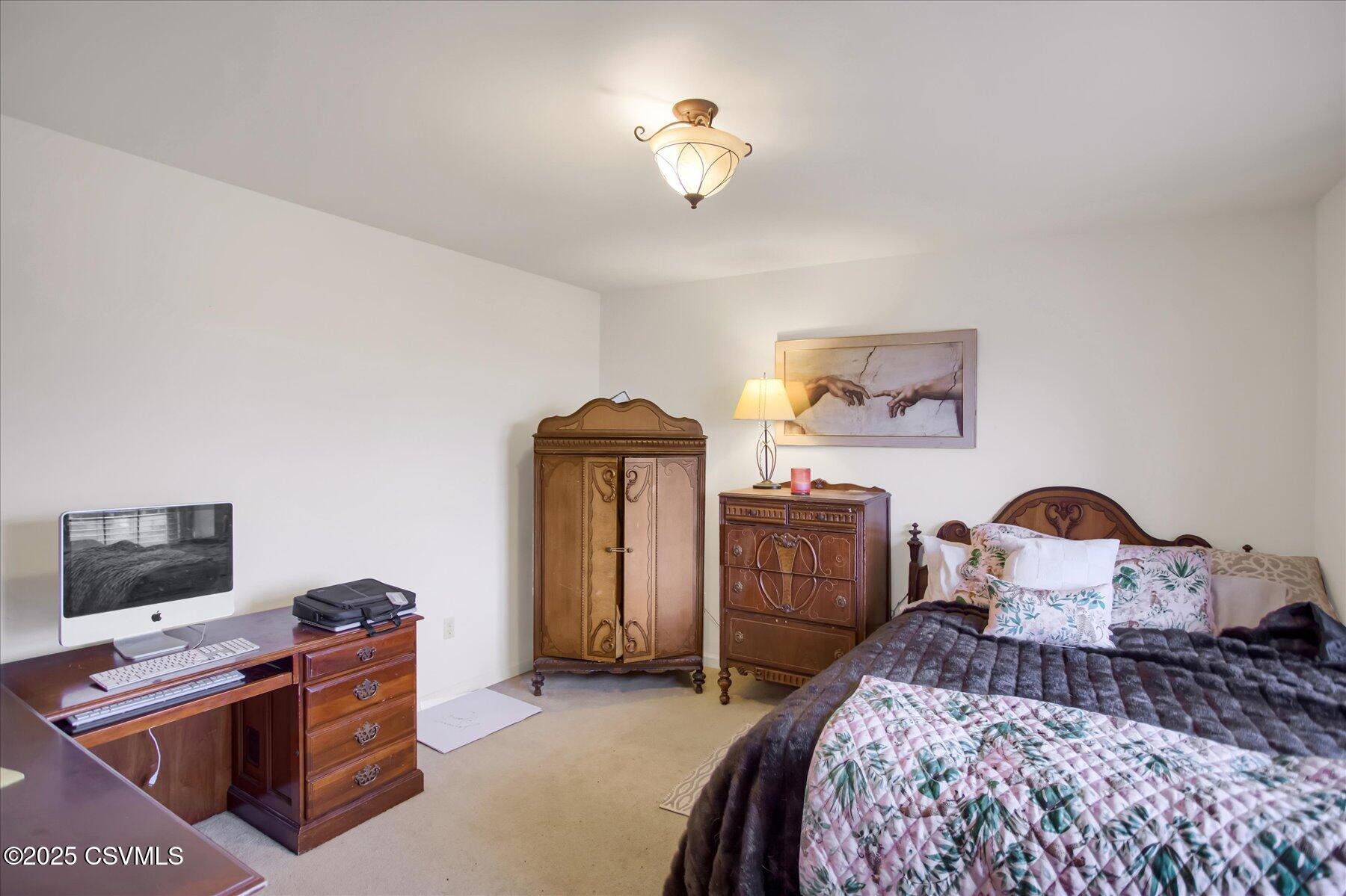 676 VILLA VISTA Drive