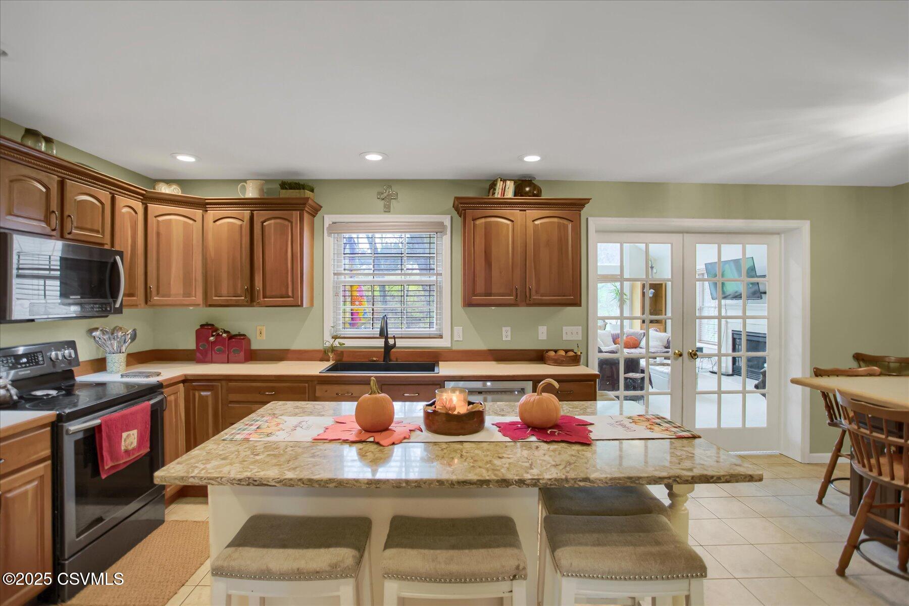 676 VILLA VISTA Drive