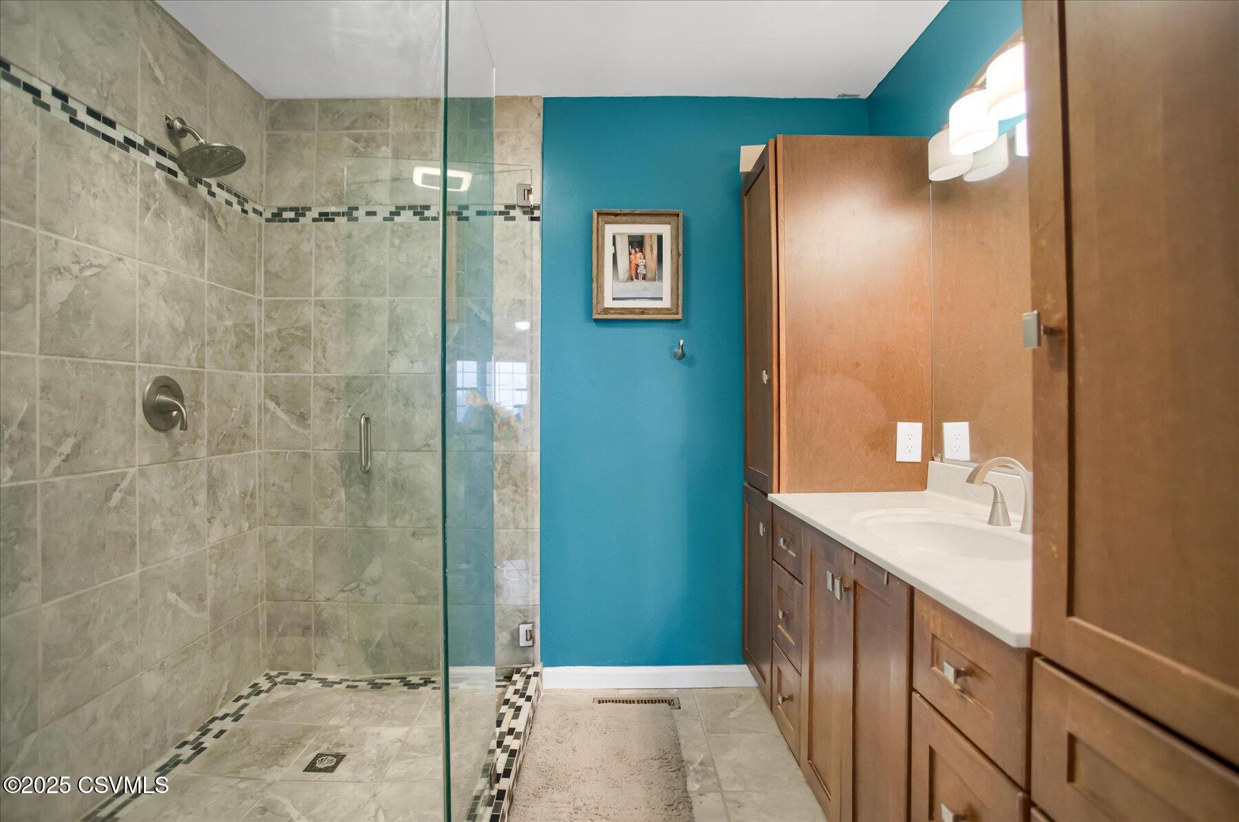 676 VILLA VISTA Drive