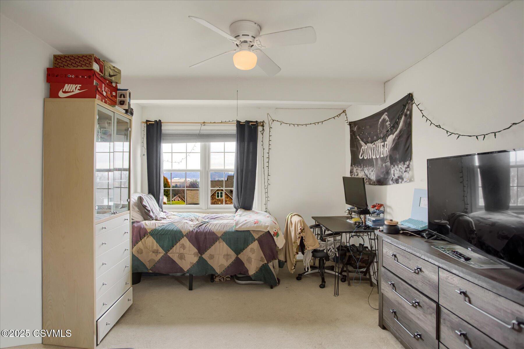 676 VILLA VISTA Drive