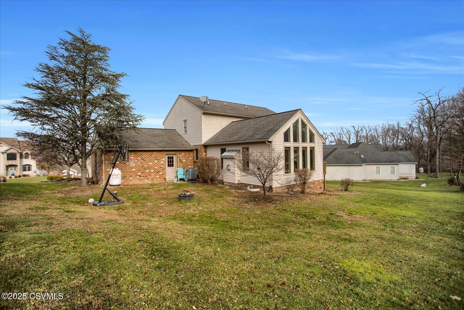 676 VILLA VISTA Drive