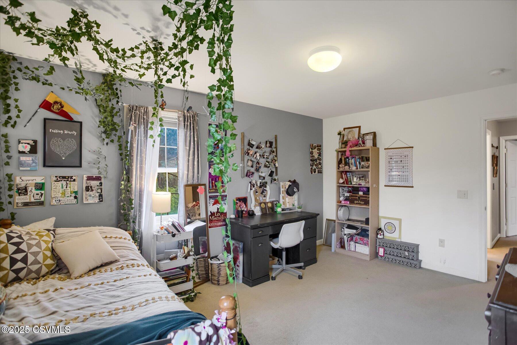 676 VILLA VISTA Drive