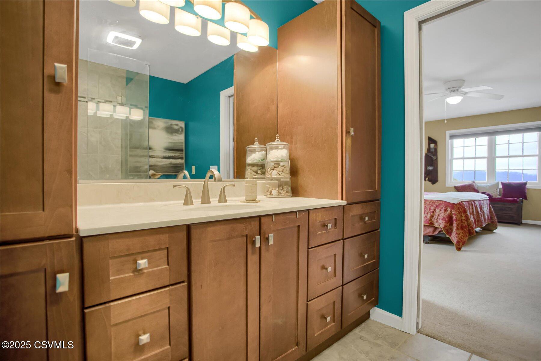 676 VILLA VISTA Drive