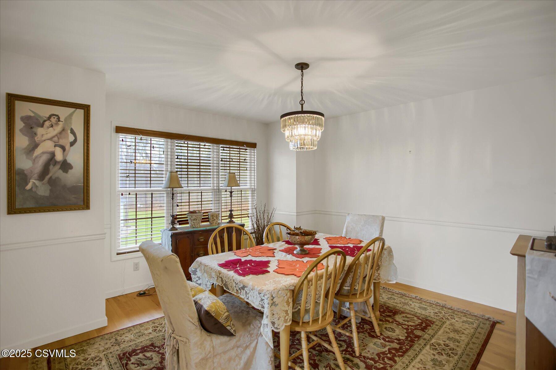 676 VILLA VISTA Drive