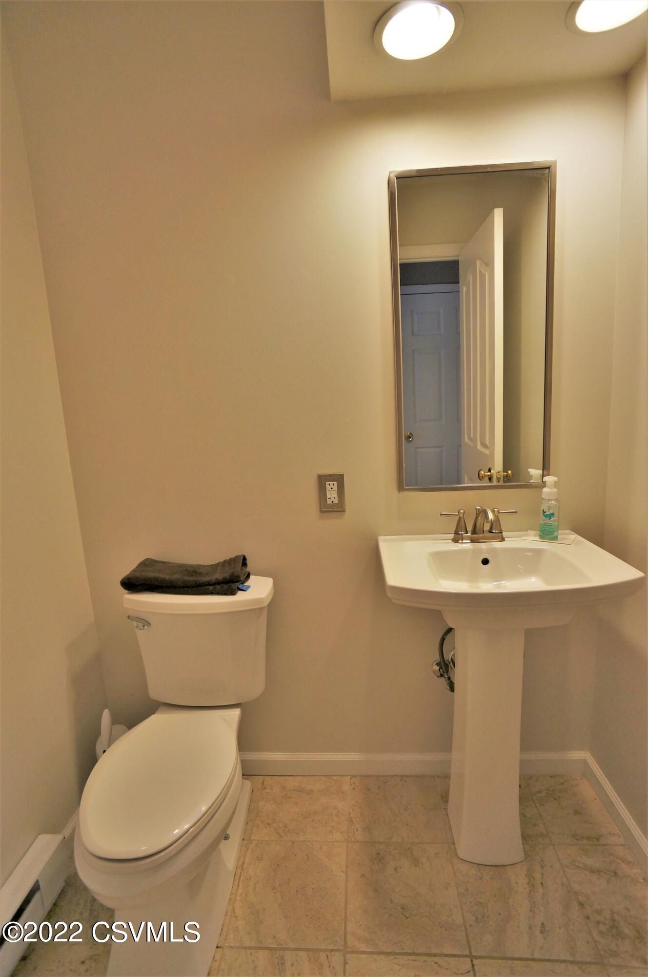 152 RIDGEWAY Drive