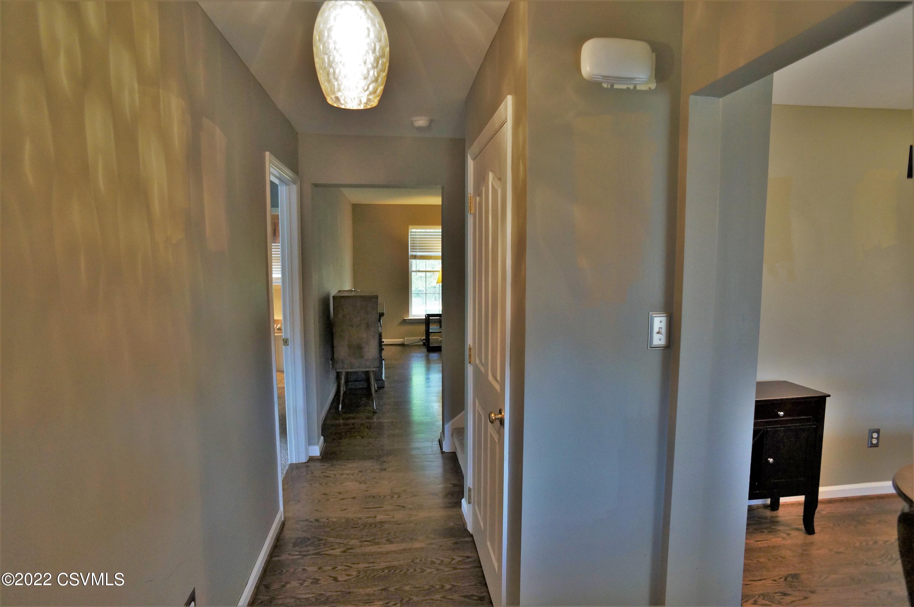 152 RIDGEWAY Drive