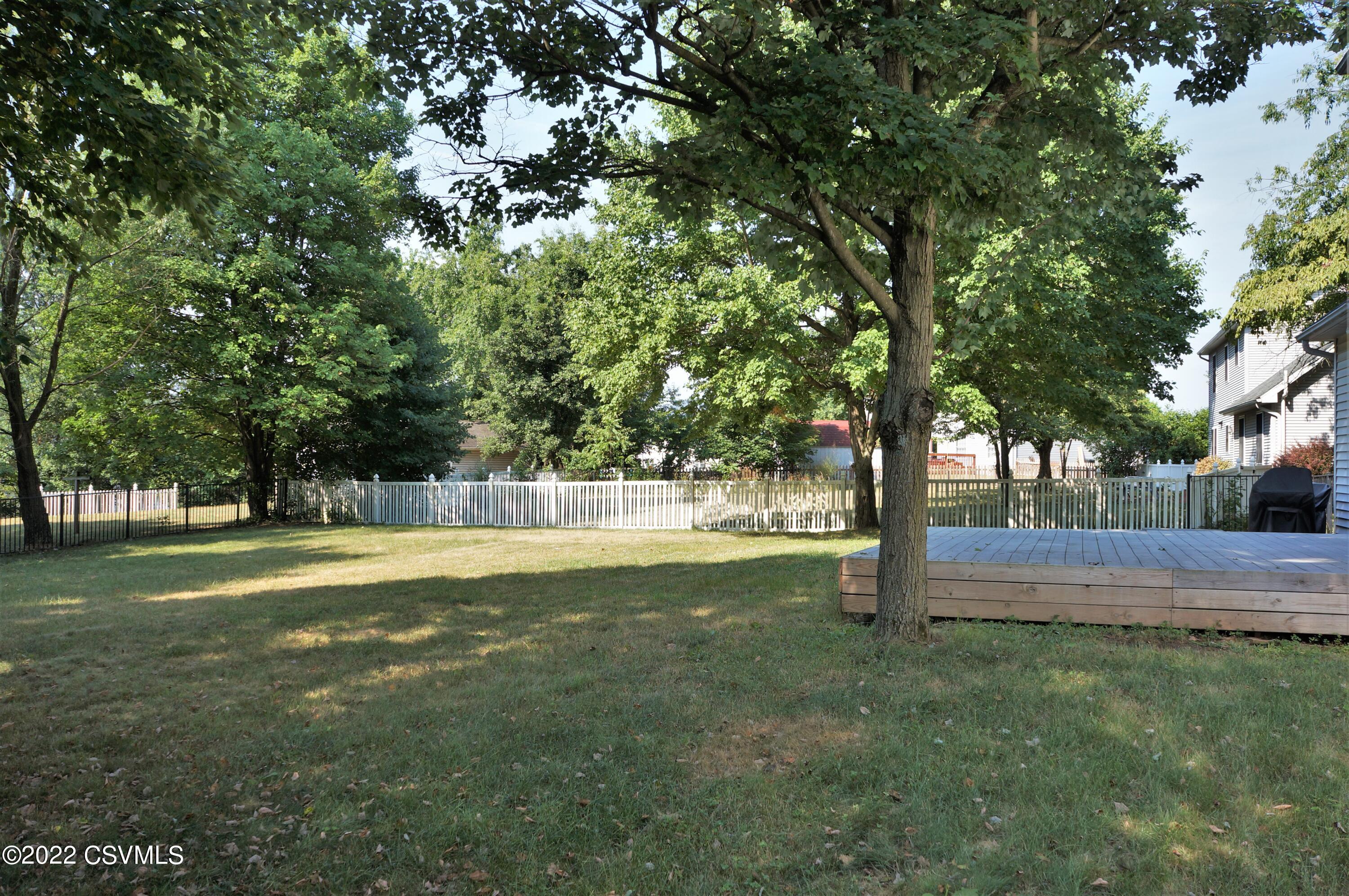 152 RIDGEWAY Drive