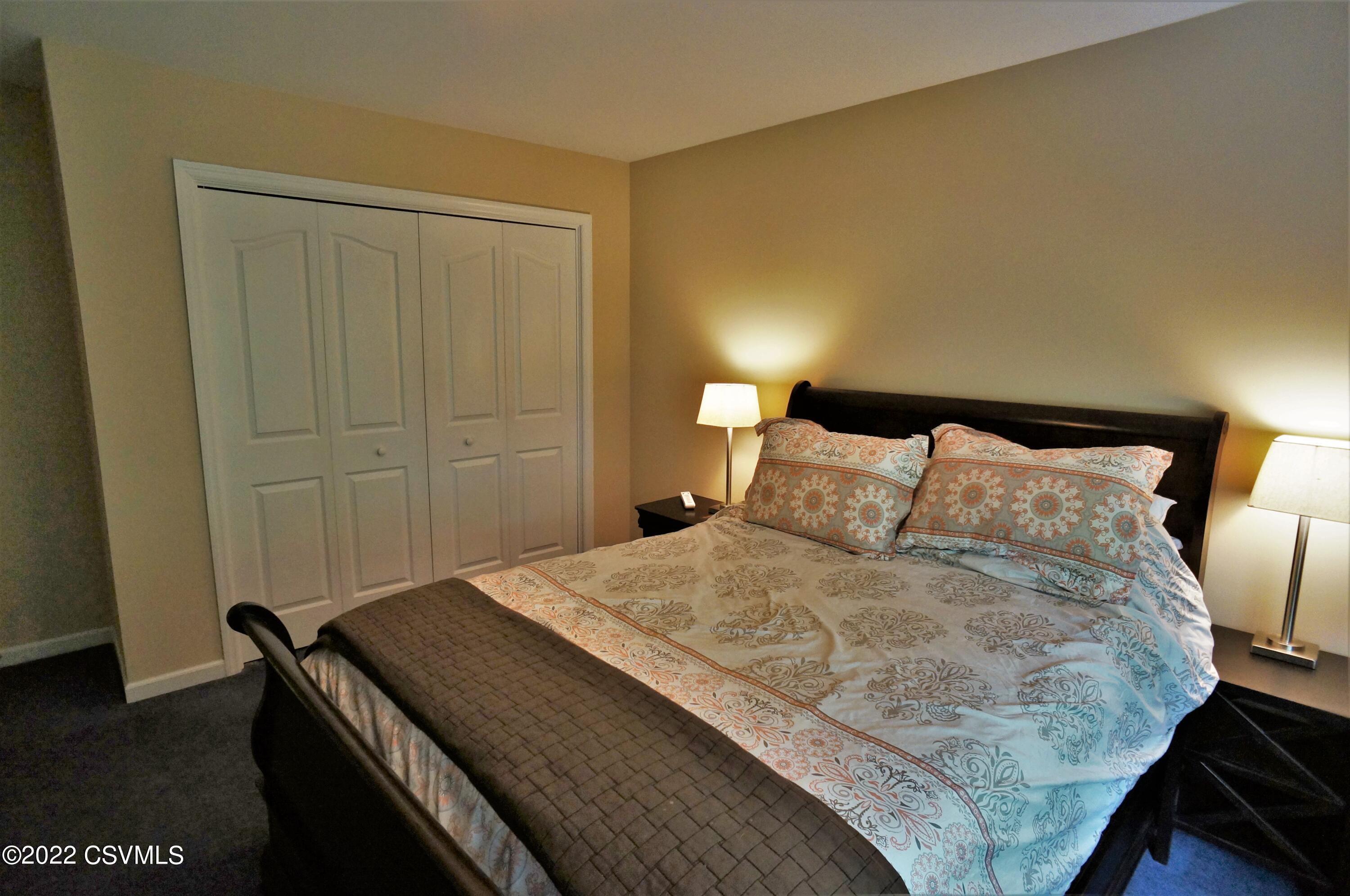 152 RIDGEWAY Drive