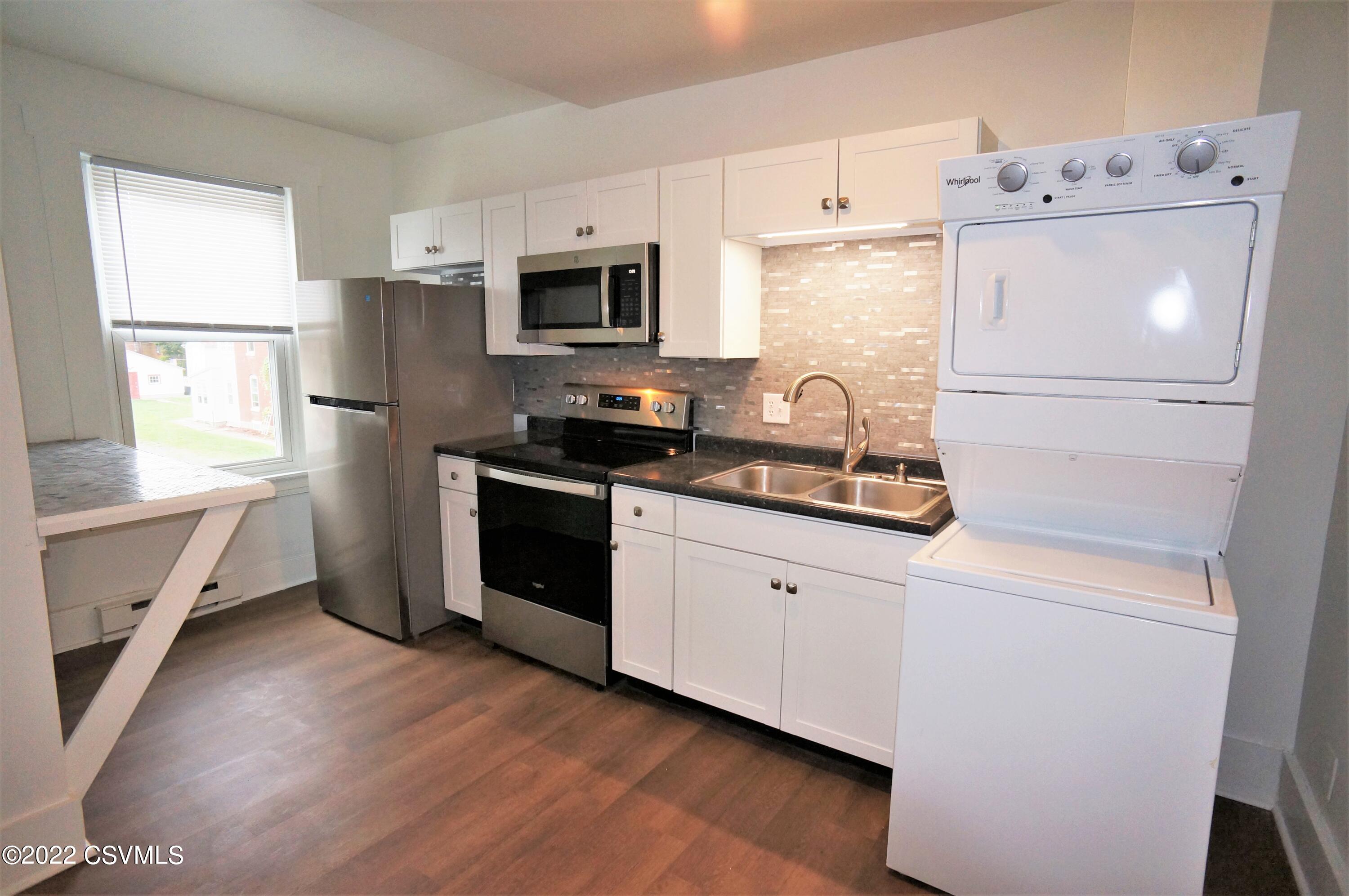 100 N 3RD Street