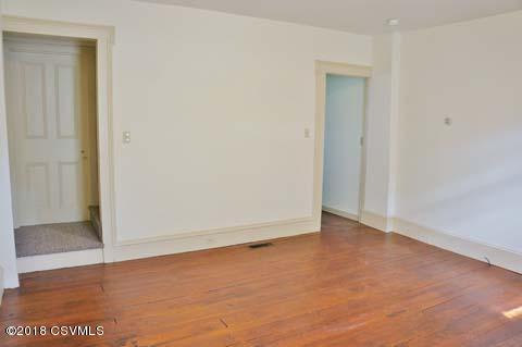 228 N 2ND Street
