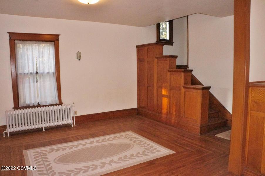 306 S 3RD Street