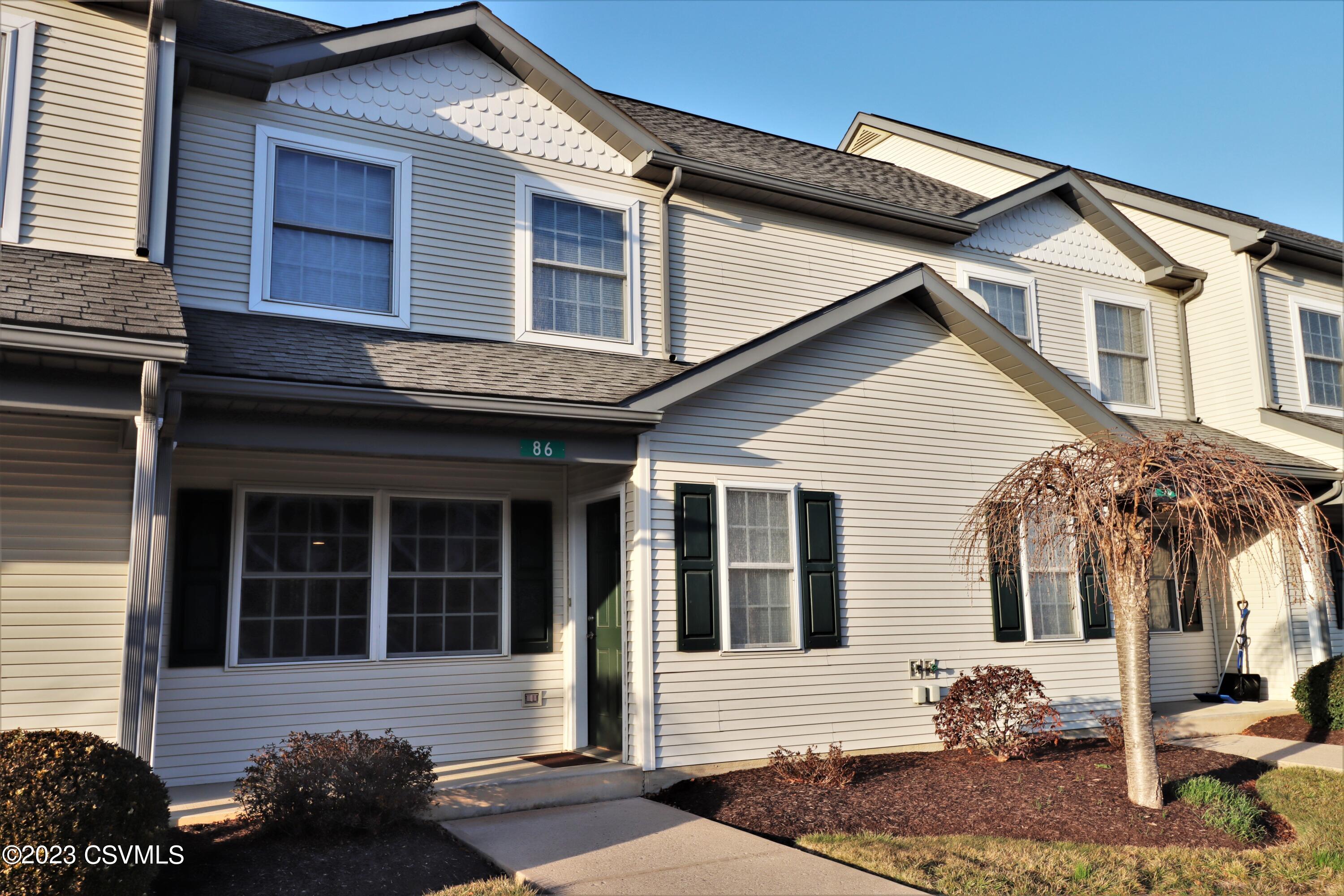 86 SANDRA LEE Boulevard