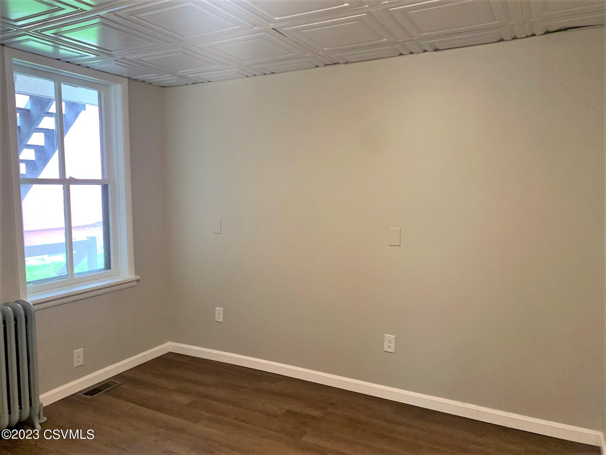 47 N 3RD Street
