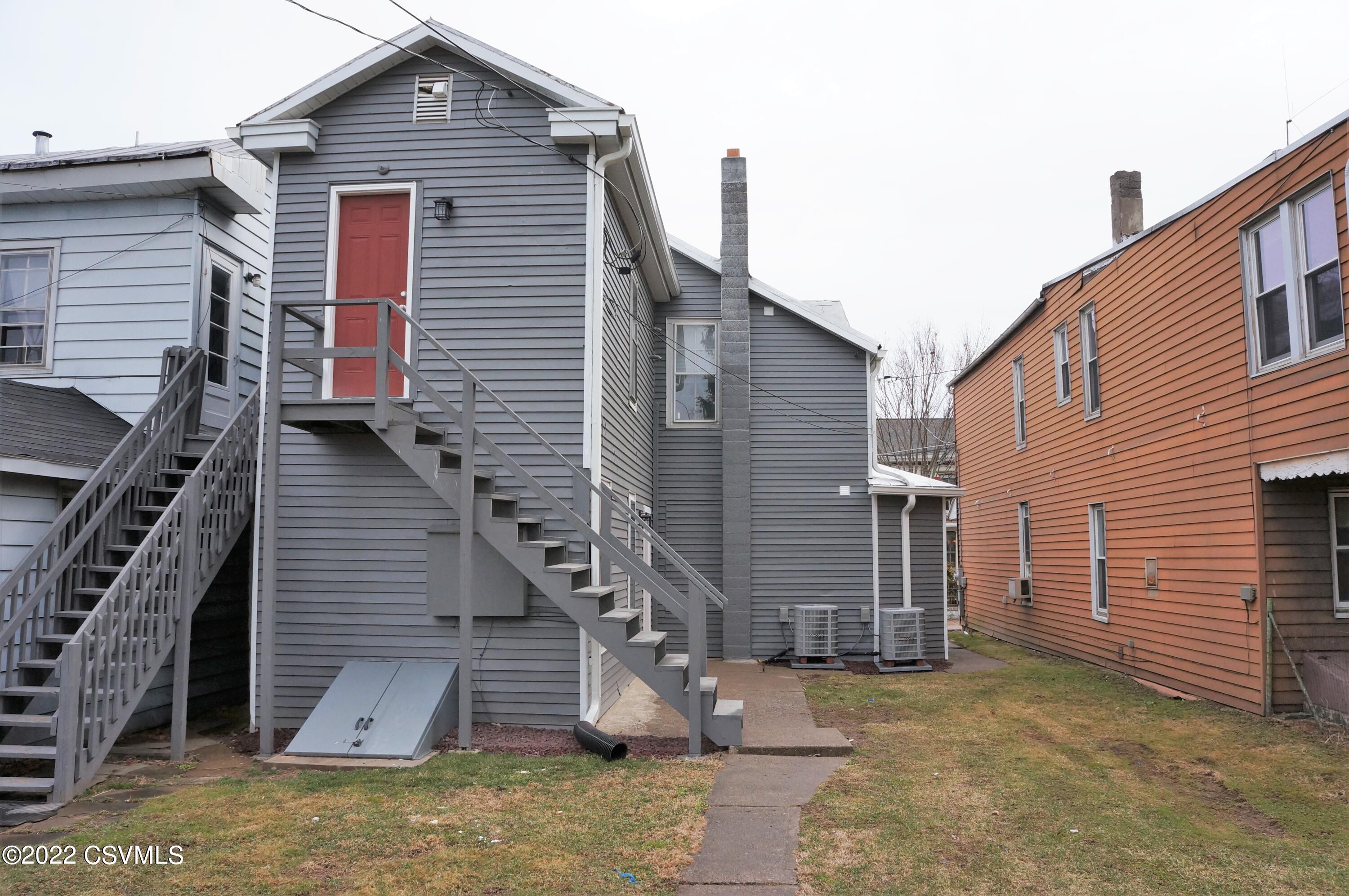 39 N 7TH Street