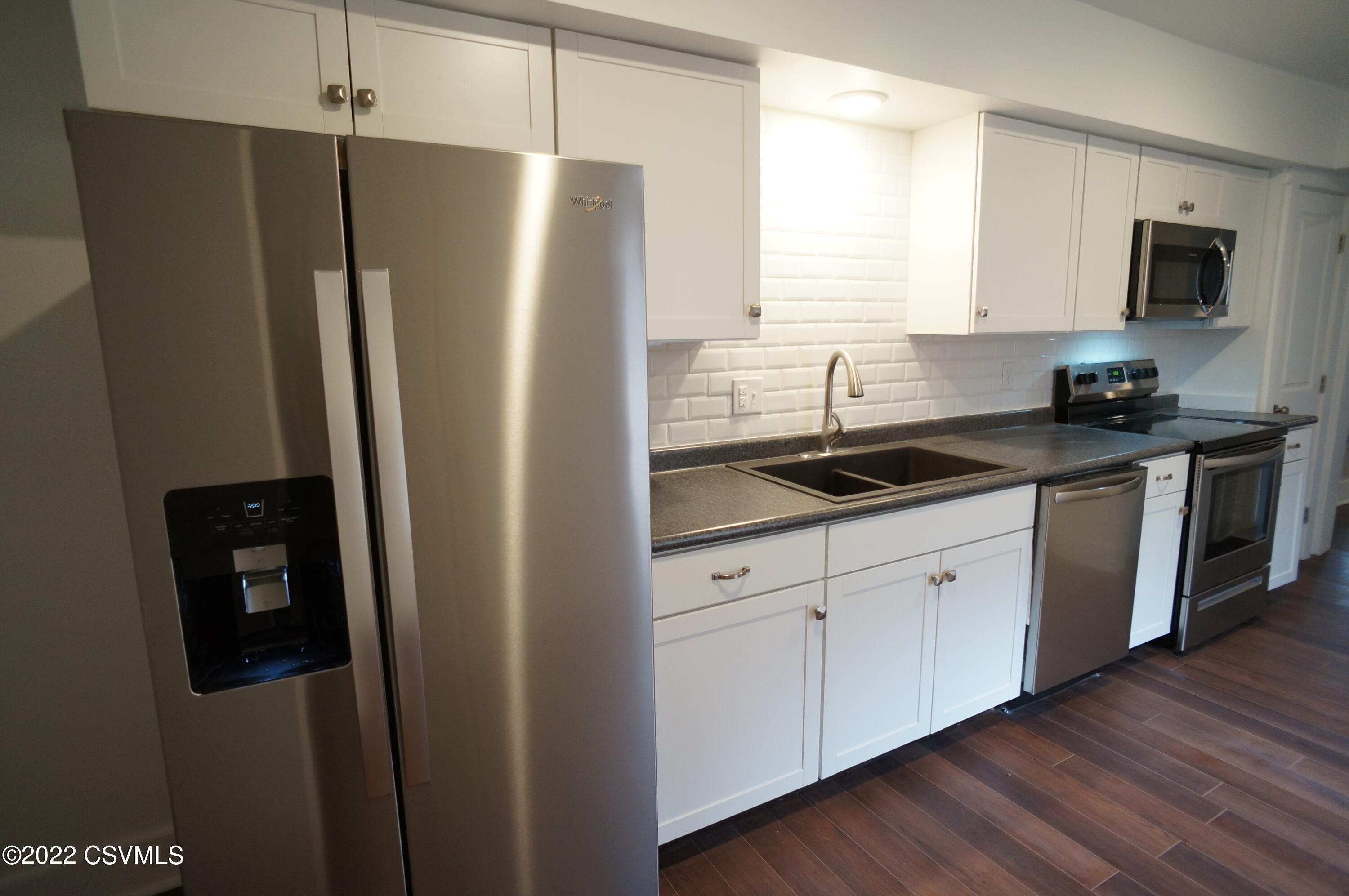 39 N 7TH Street