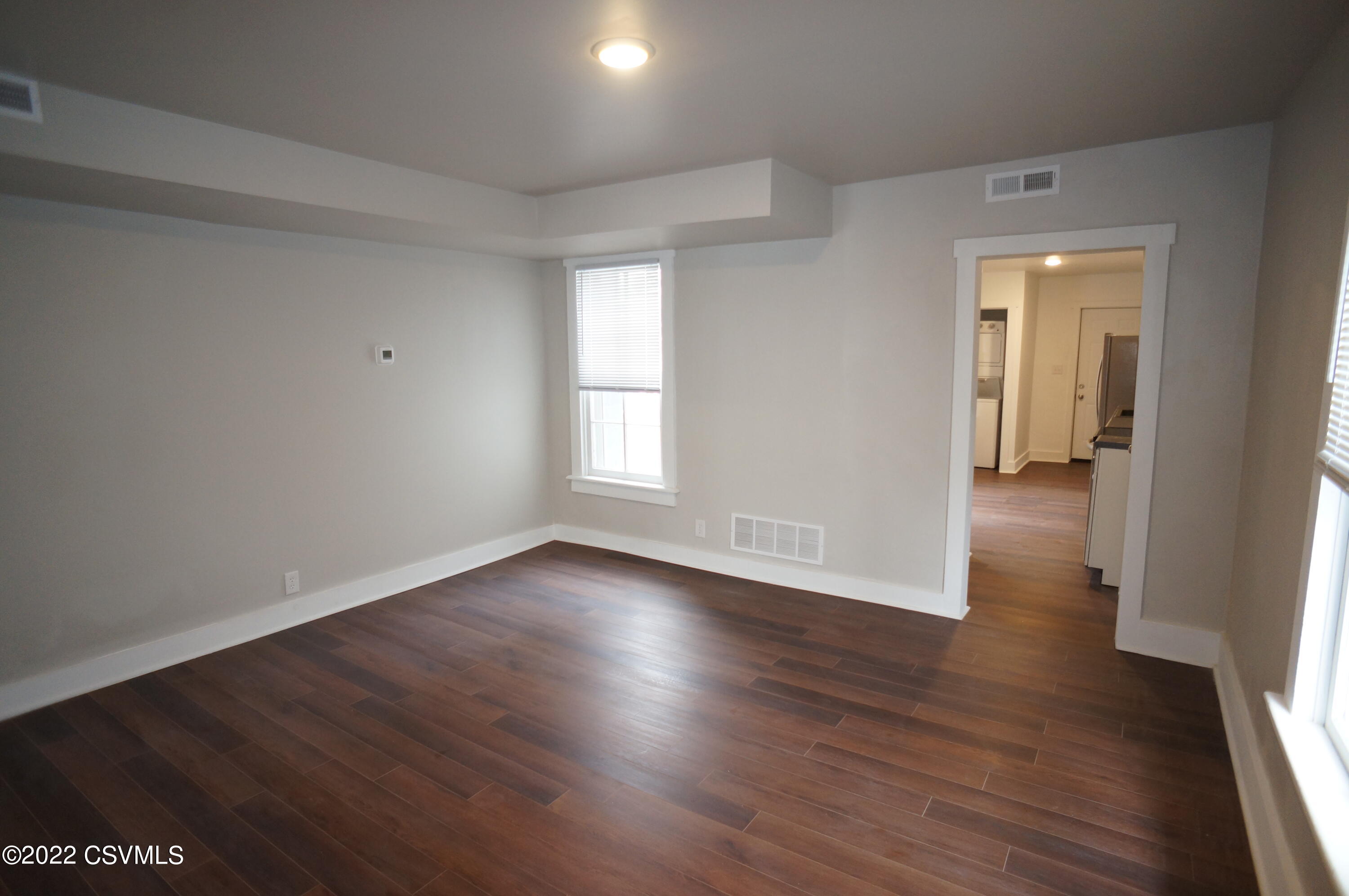 39 N 7TH Street