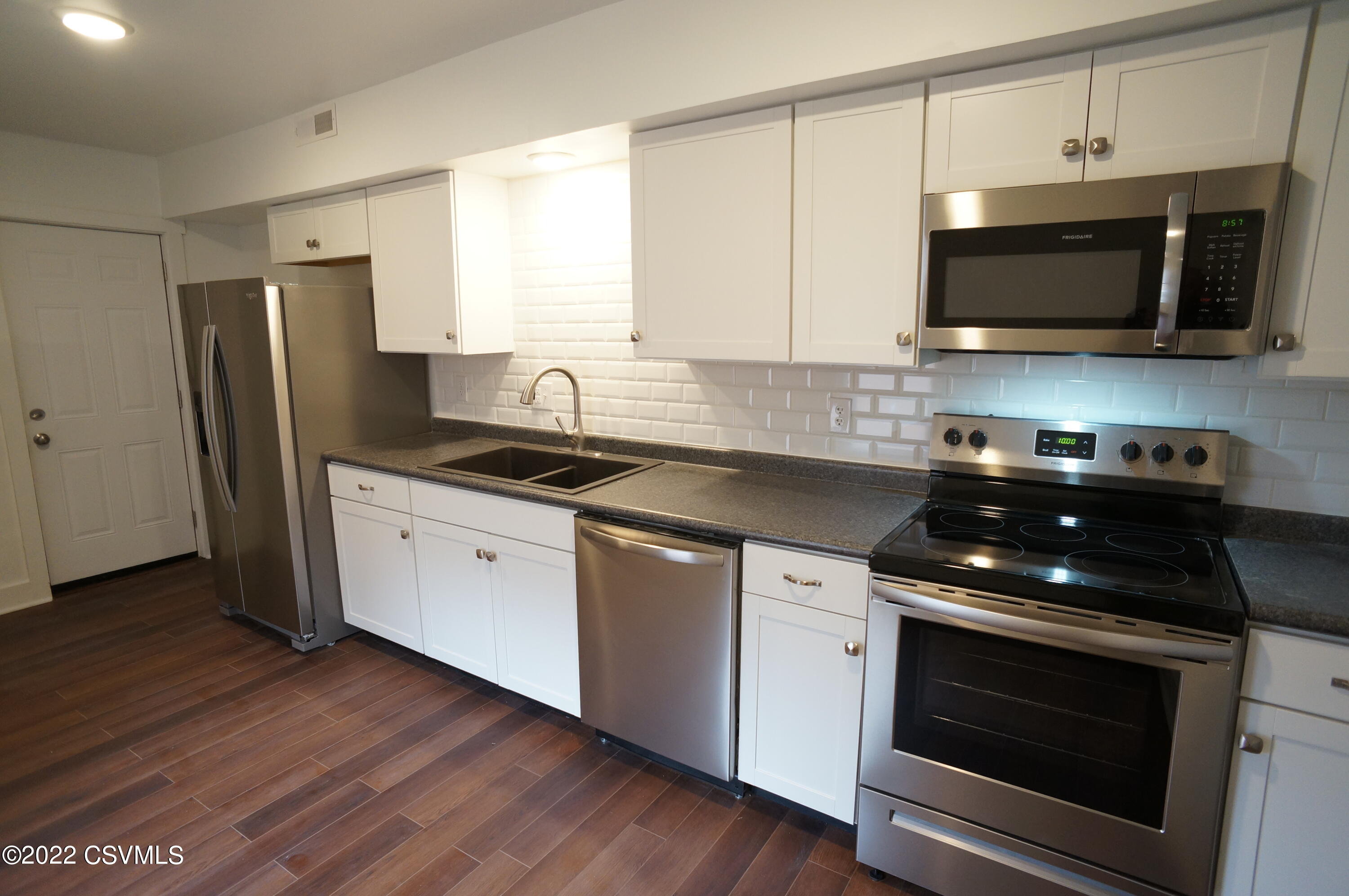 39 N 7TH Street