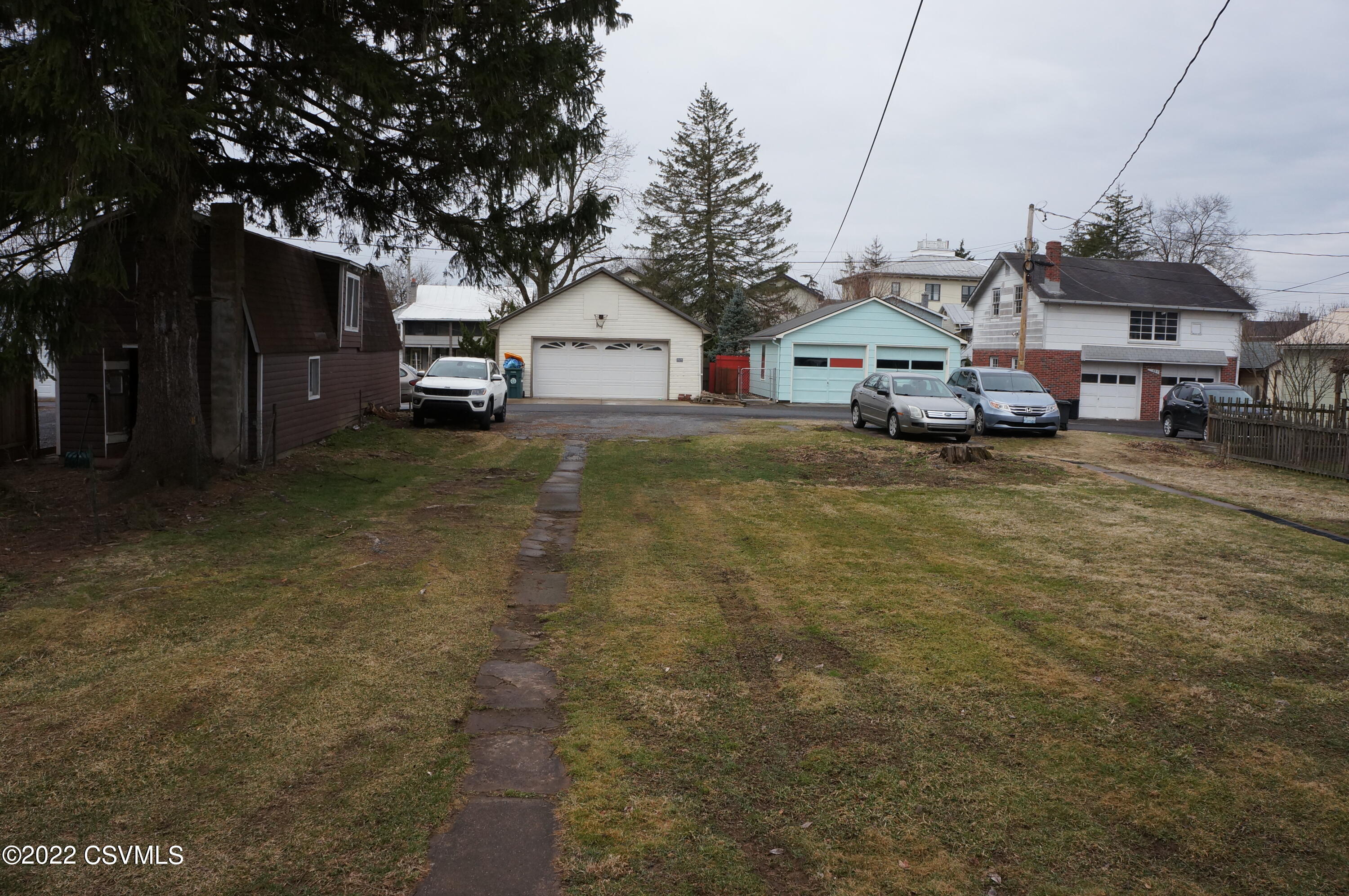 39 N 7TH Street