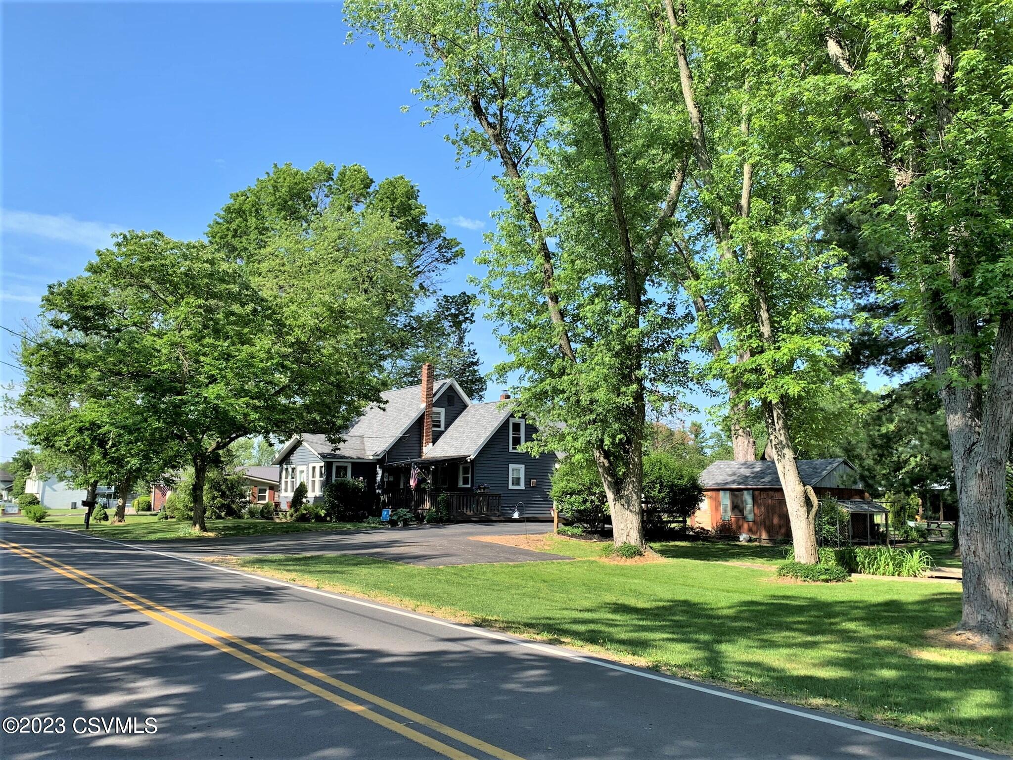 203 NEWMAN Road