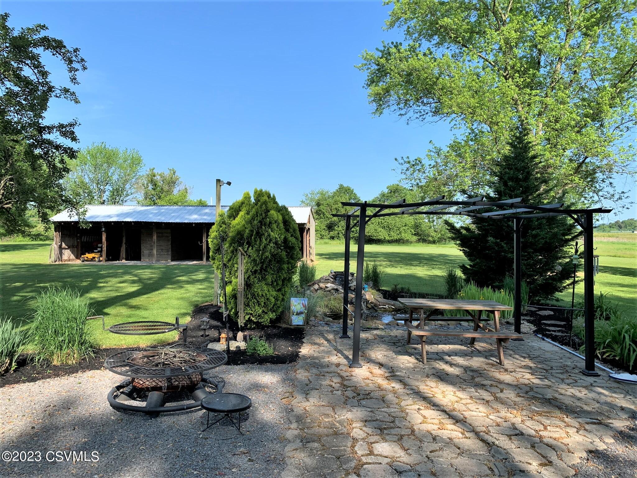 203 NEWMAN Road