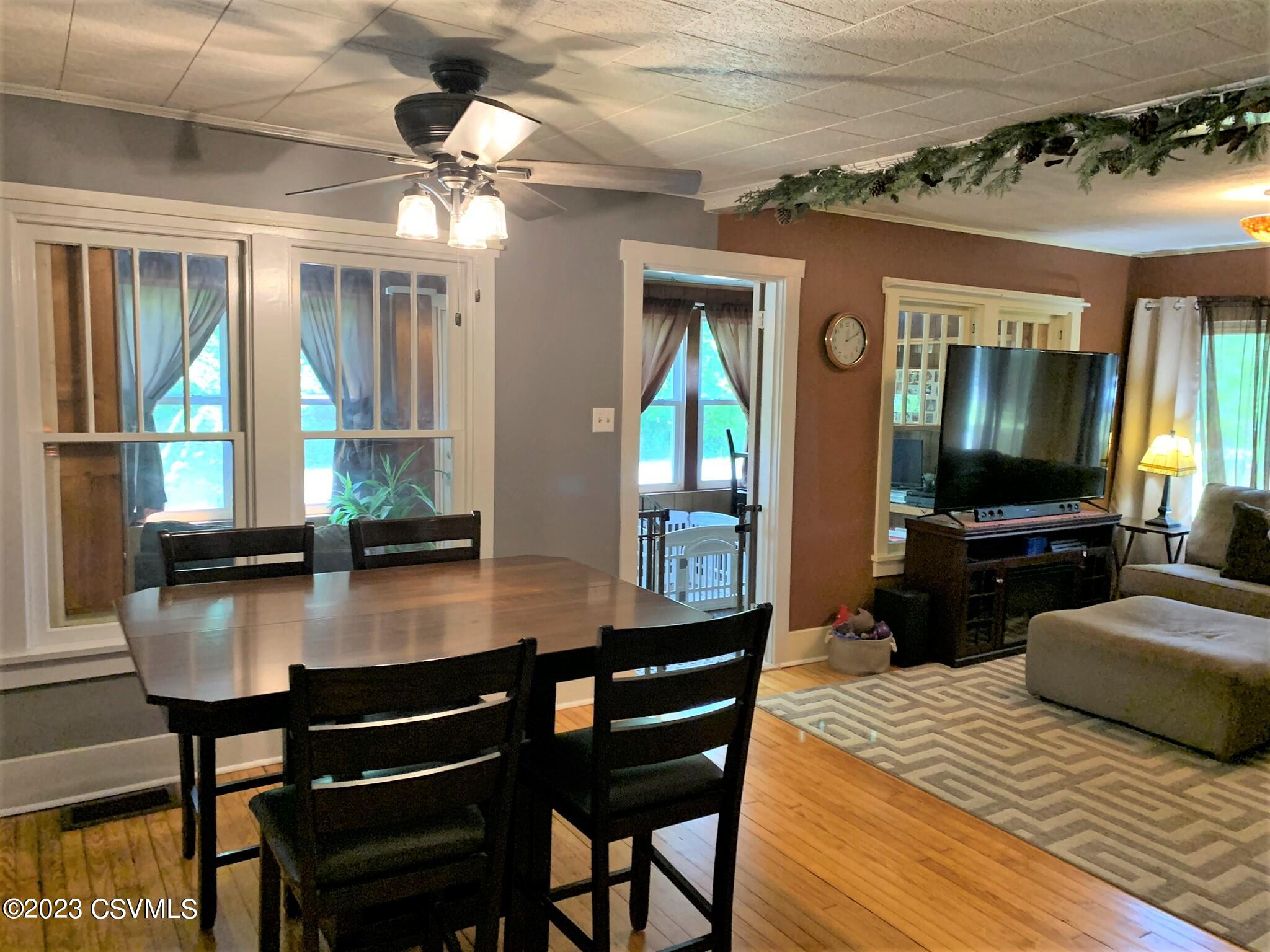 203 NEWMAN Road