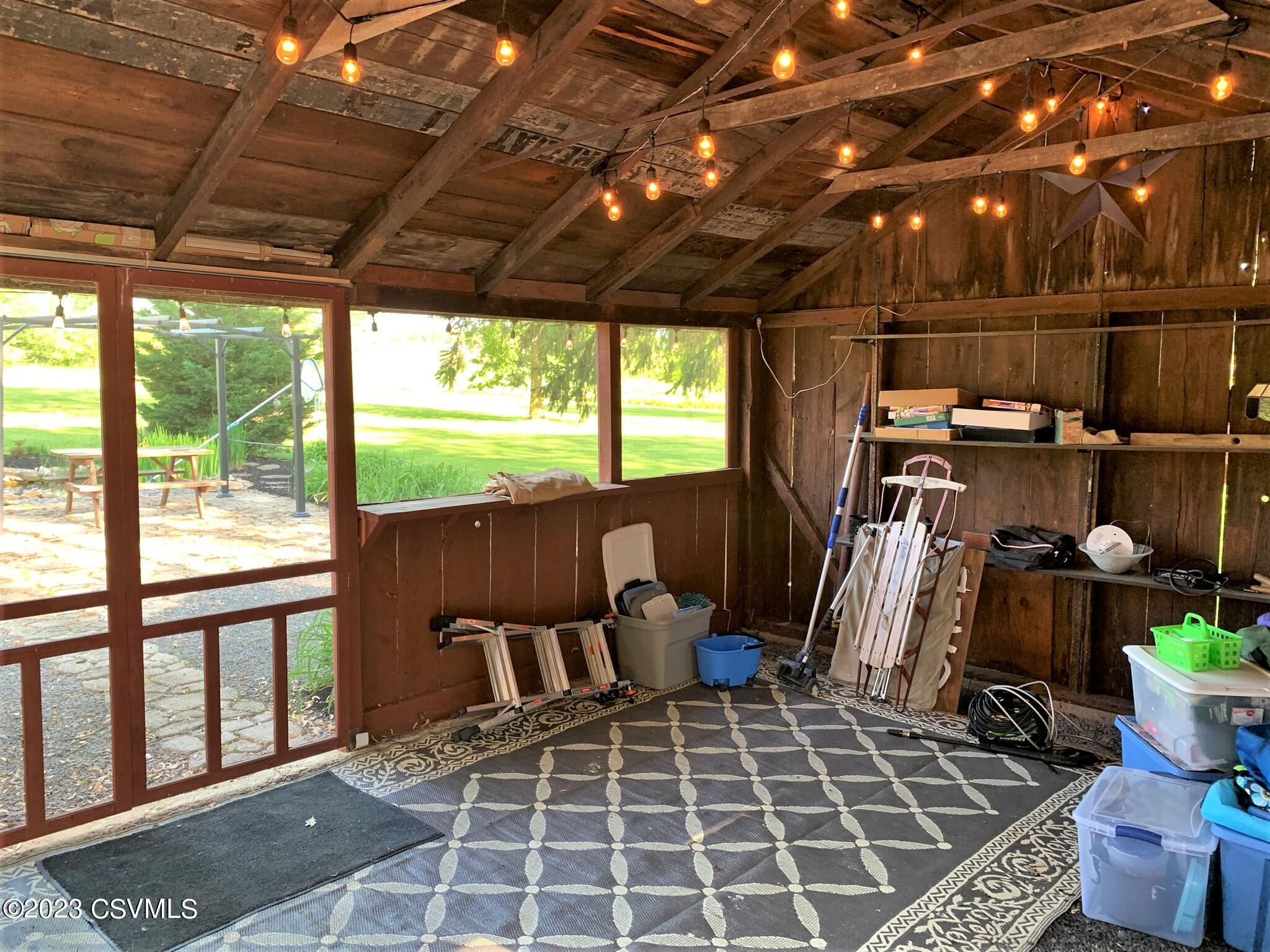 203 NEWMAN Road