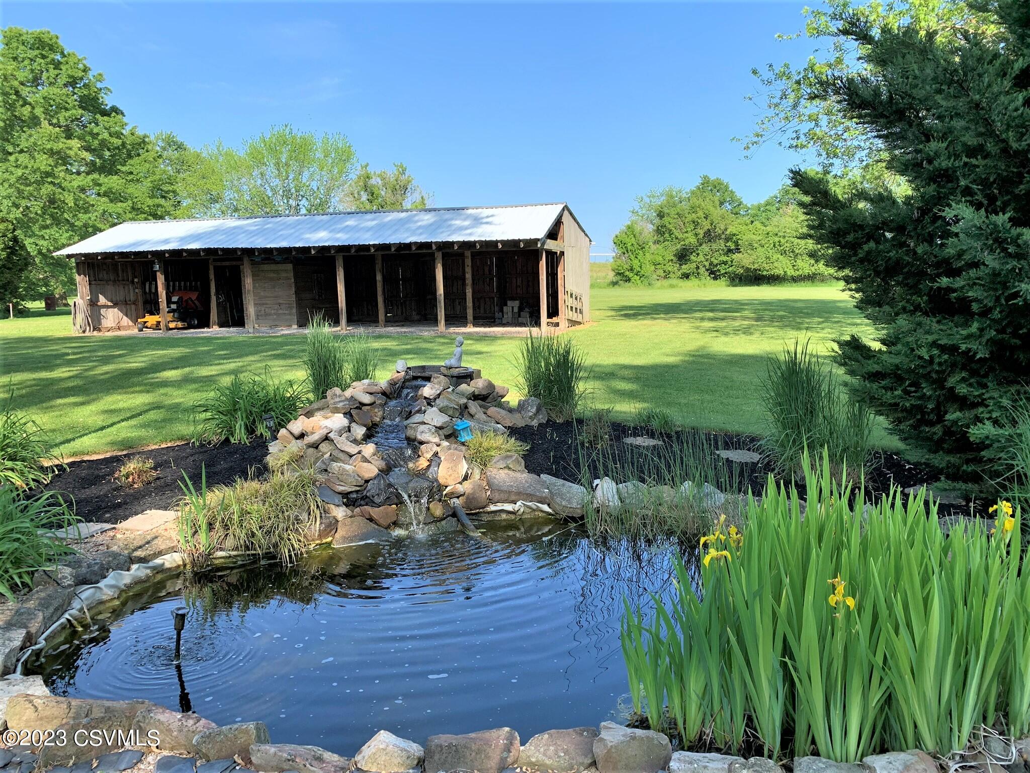 203 NEWMAN Road
