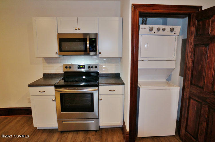 115 N 3RD Street