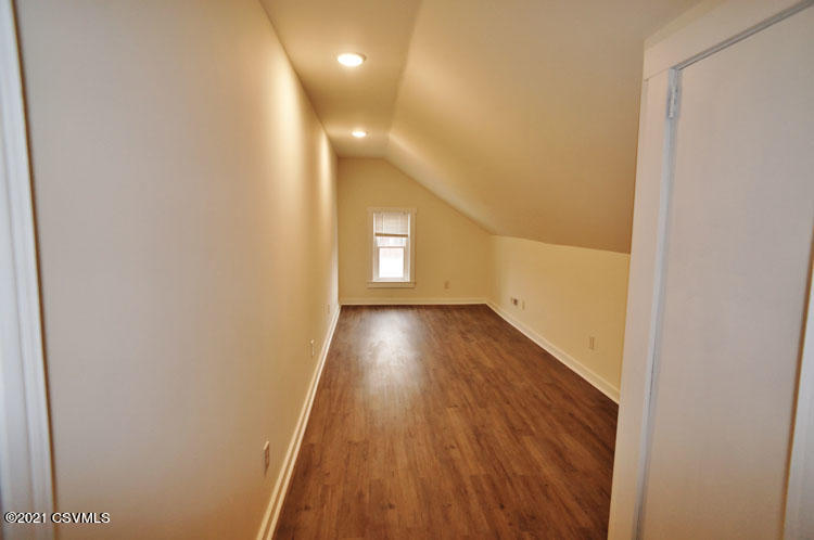115 N 3RD Street