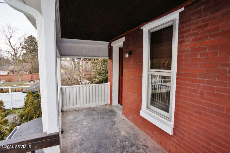 115 N 3RD Street