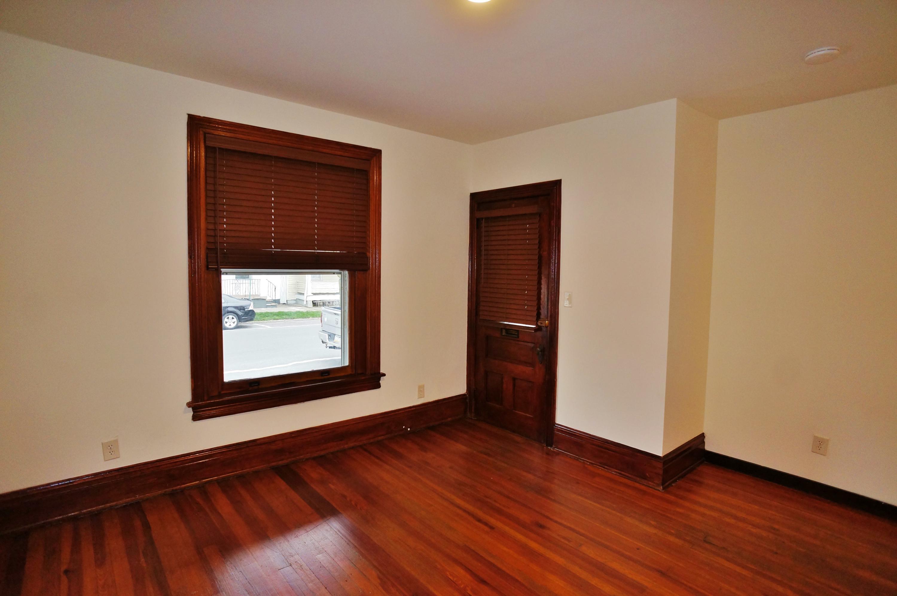 115 N 3RD Street