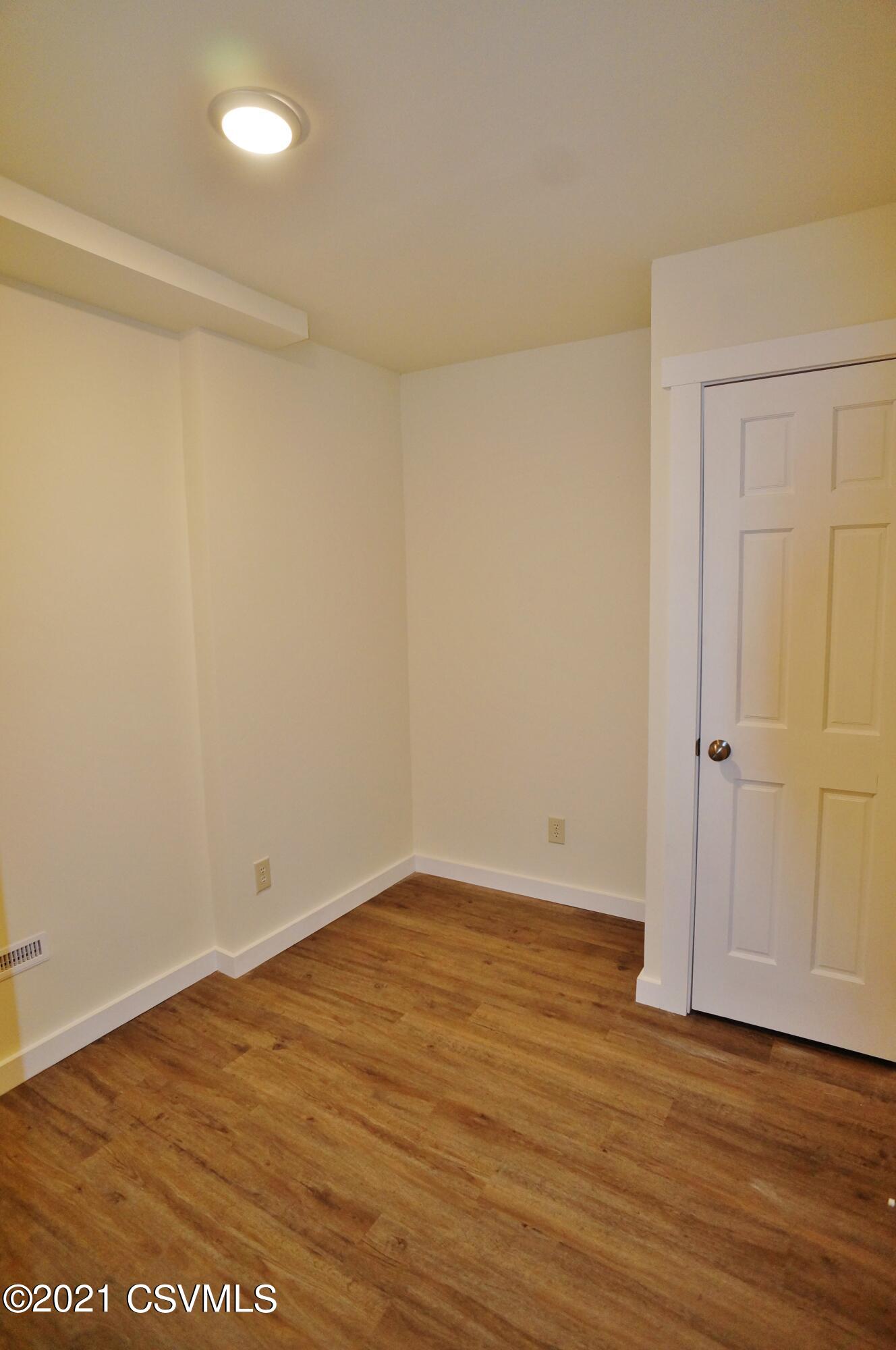 115 N 3RD Street