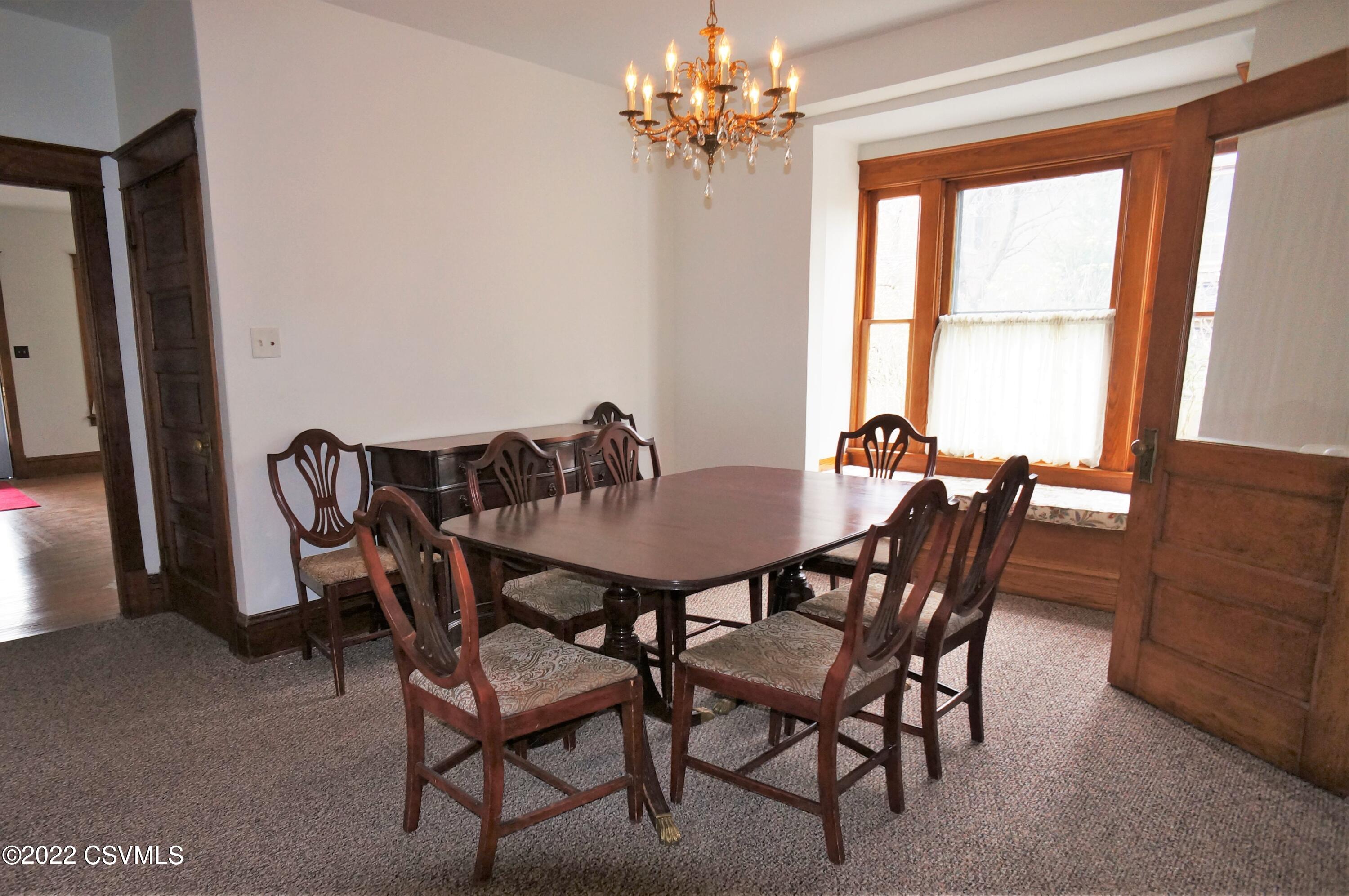 306 S 3RD Street
