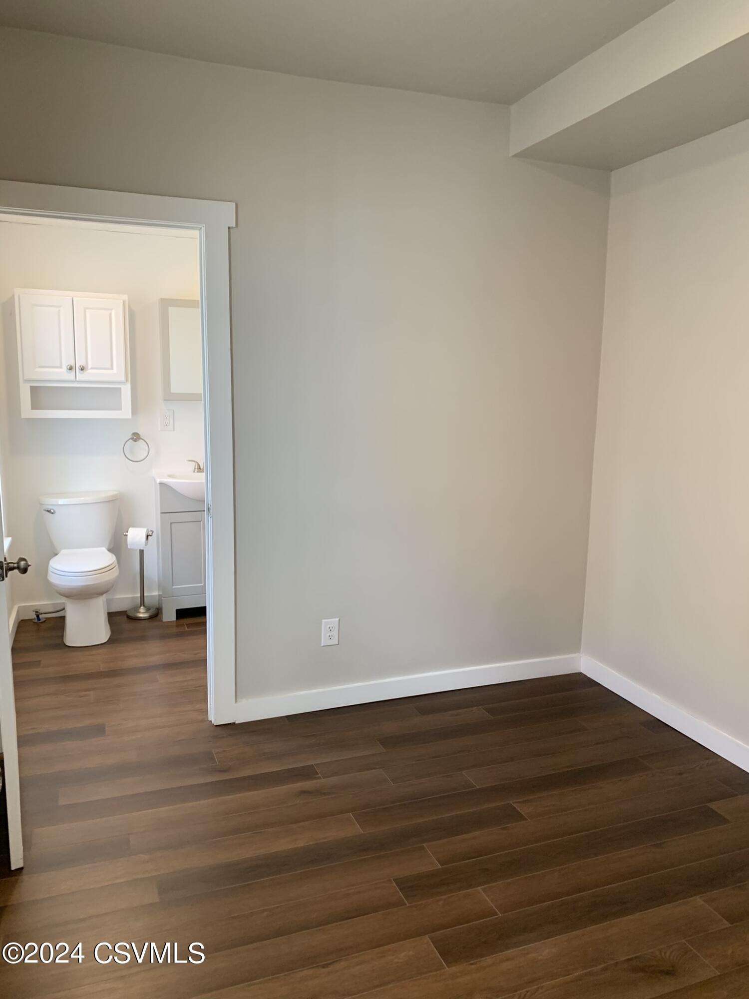 37 N 7TH Street