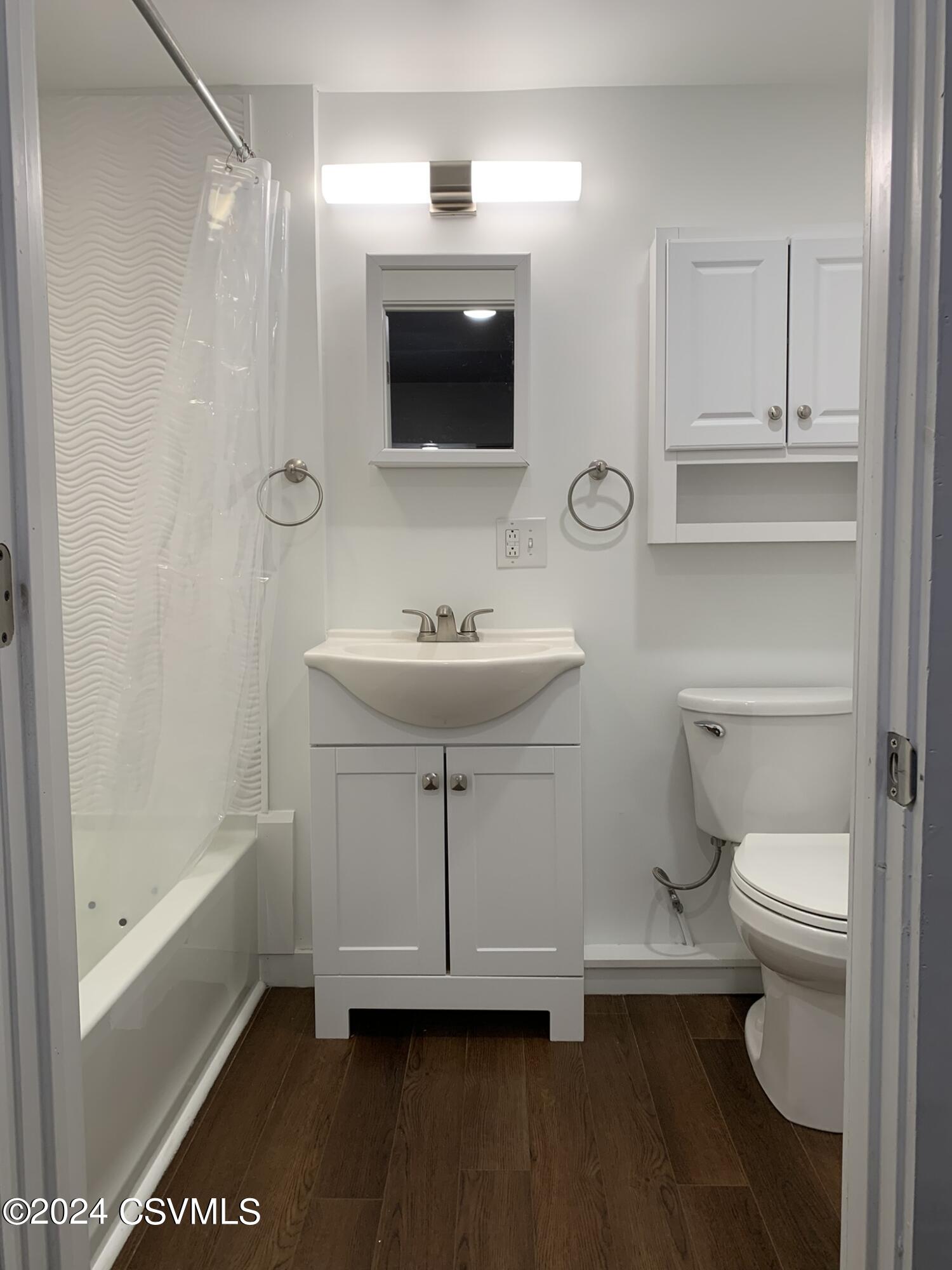 37 N 7TH Street