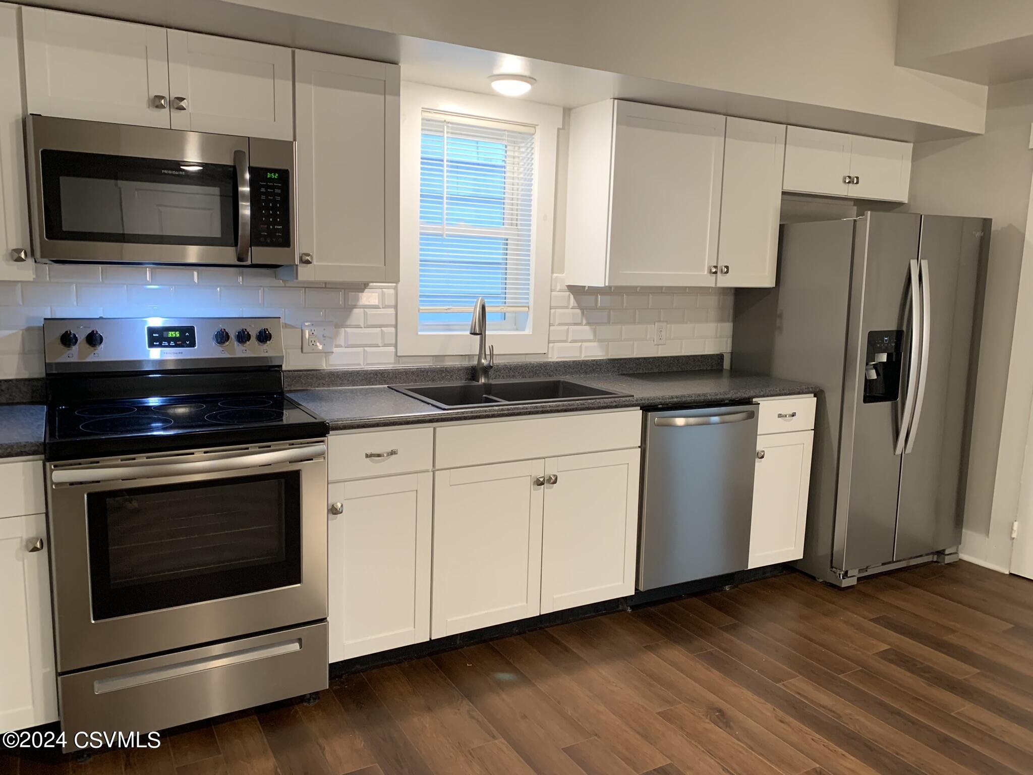 37 N 7TH Street