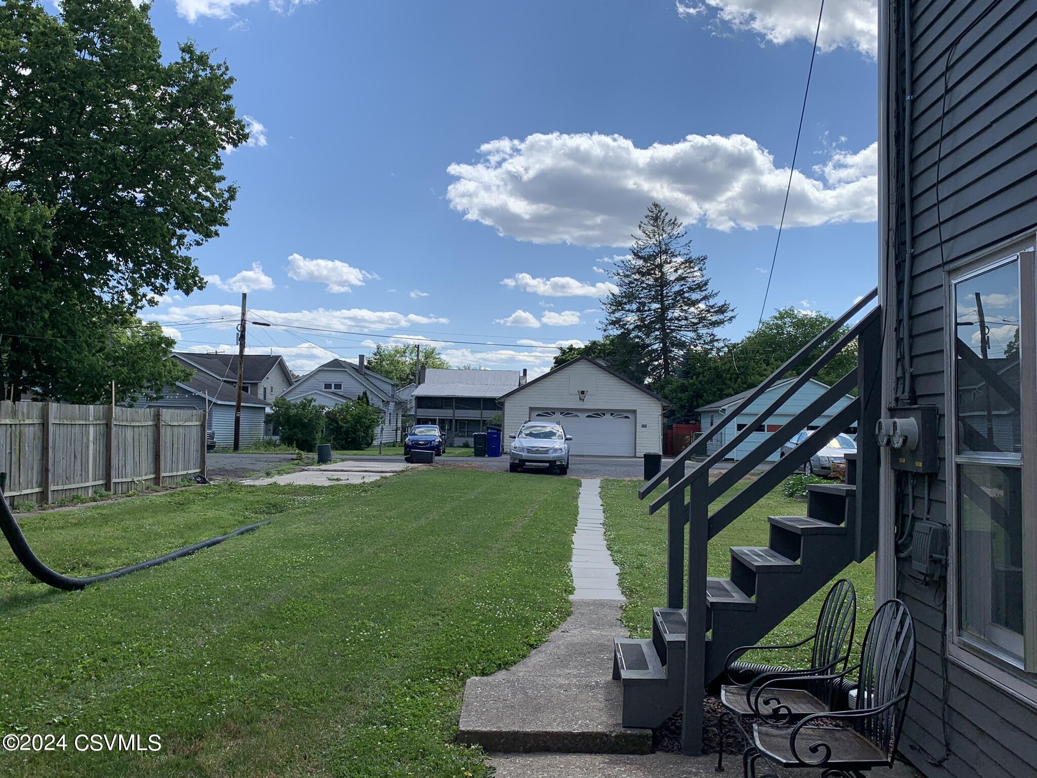 37 N 7TH Street