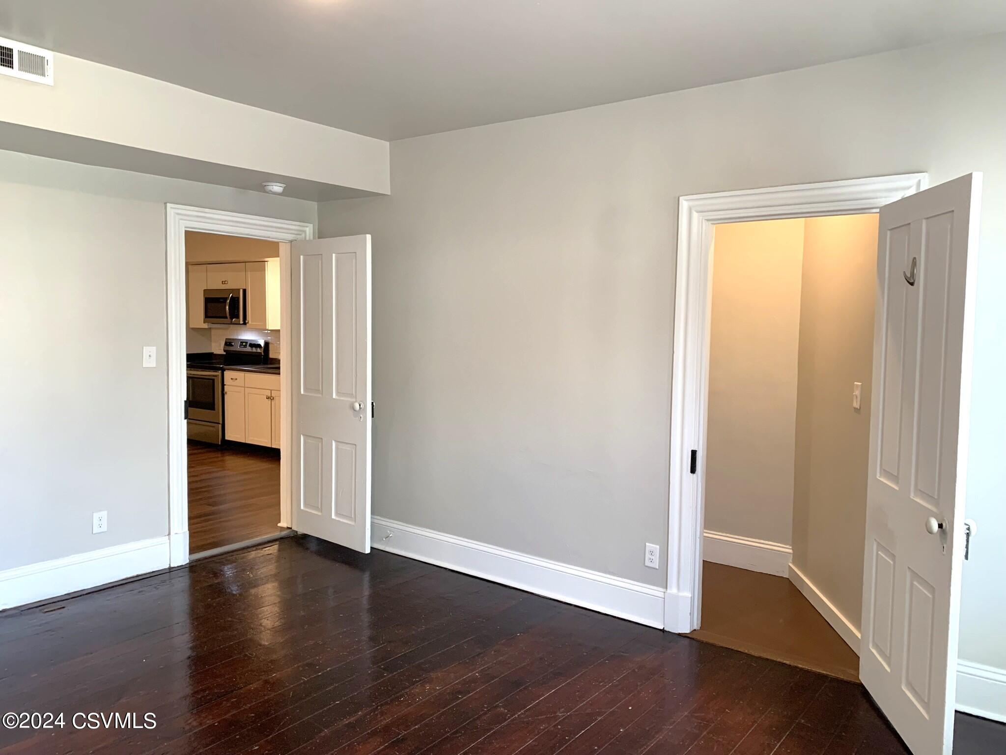 37 N 7TH Street