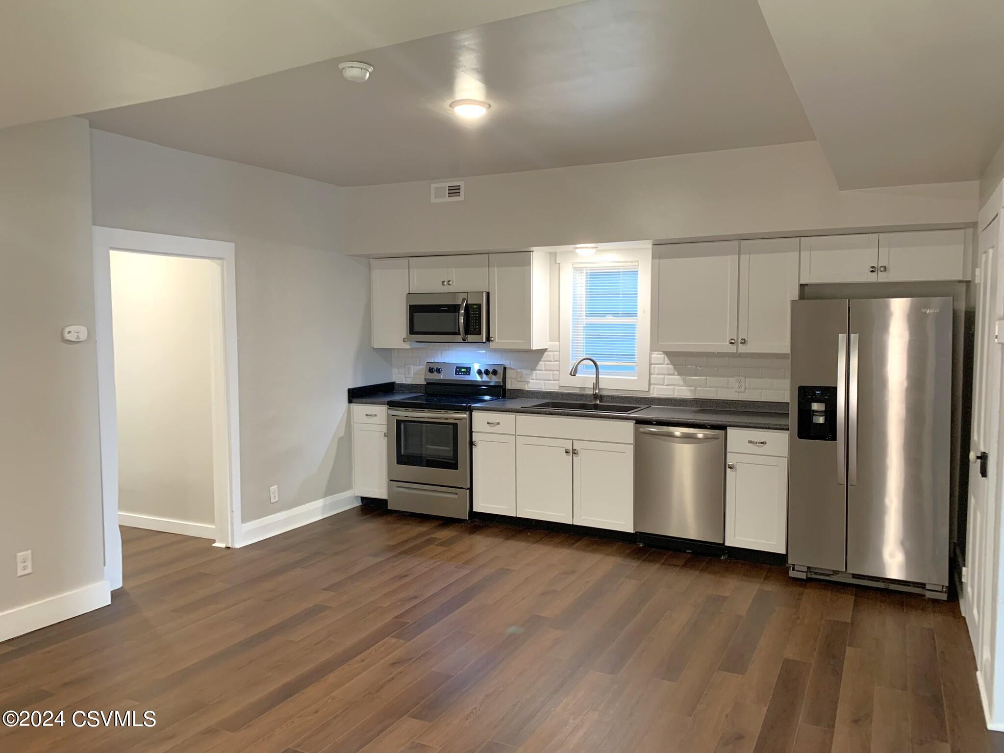 37 N 7TH Street