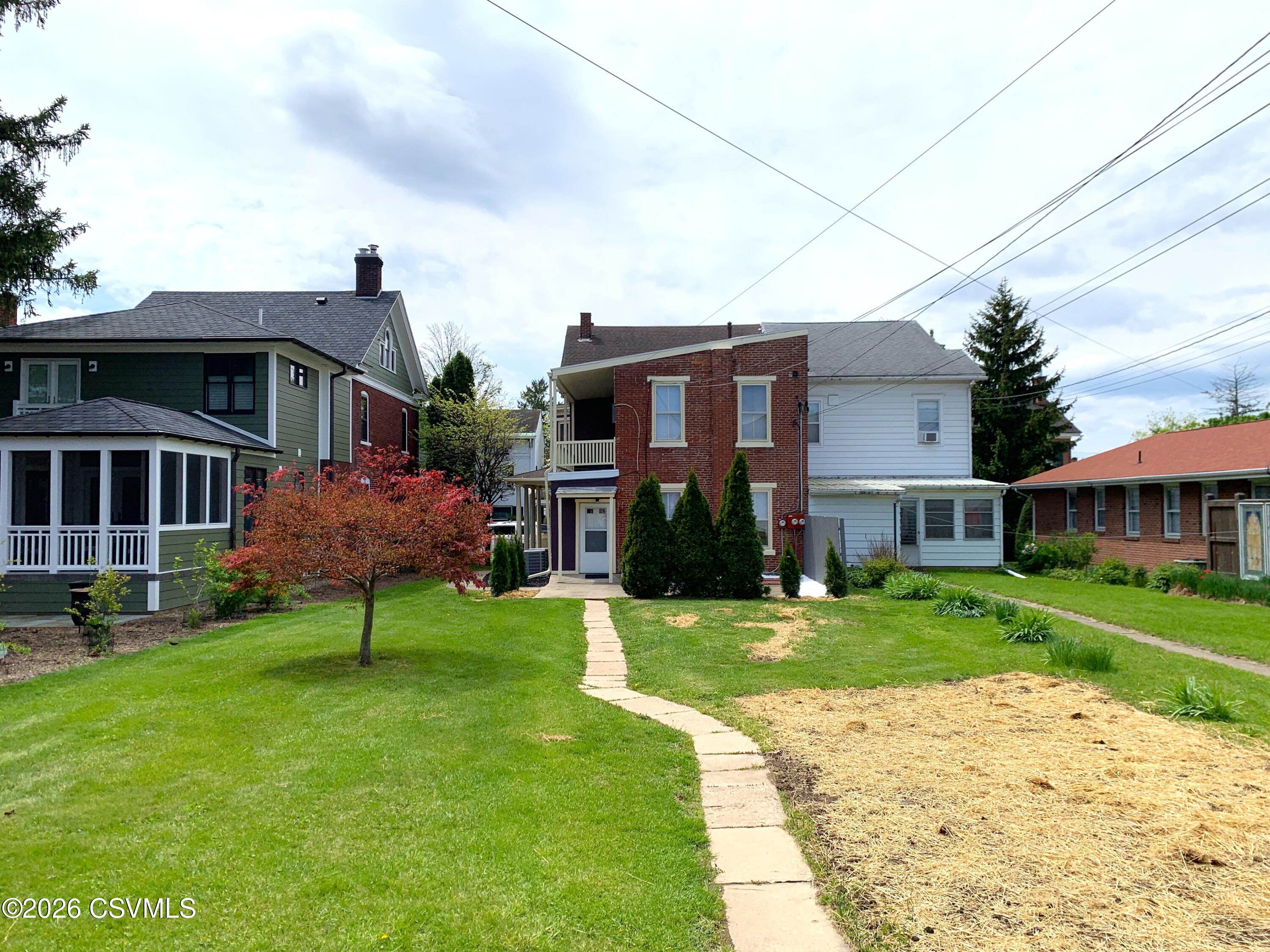 52 N 4TH Street 1