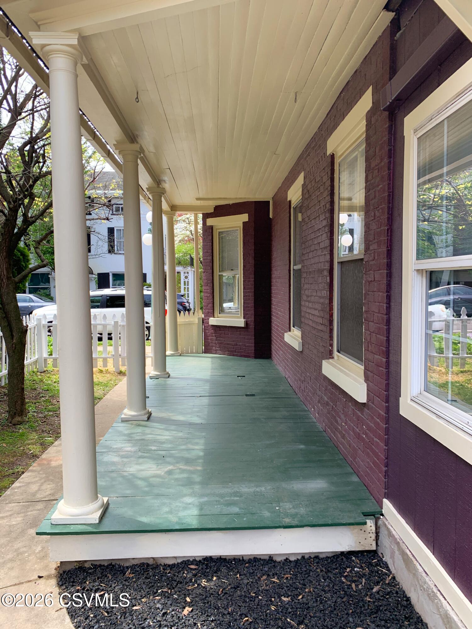 52 N 4TH Street 1