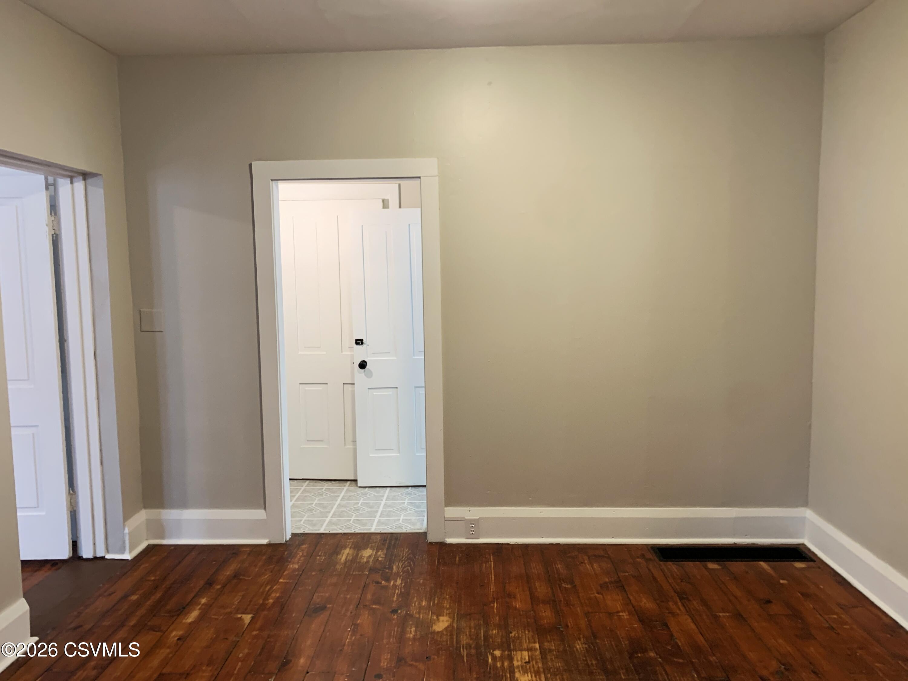 52 N 4TH Street 1