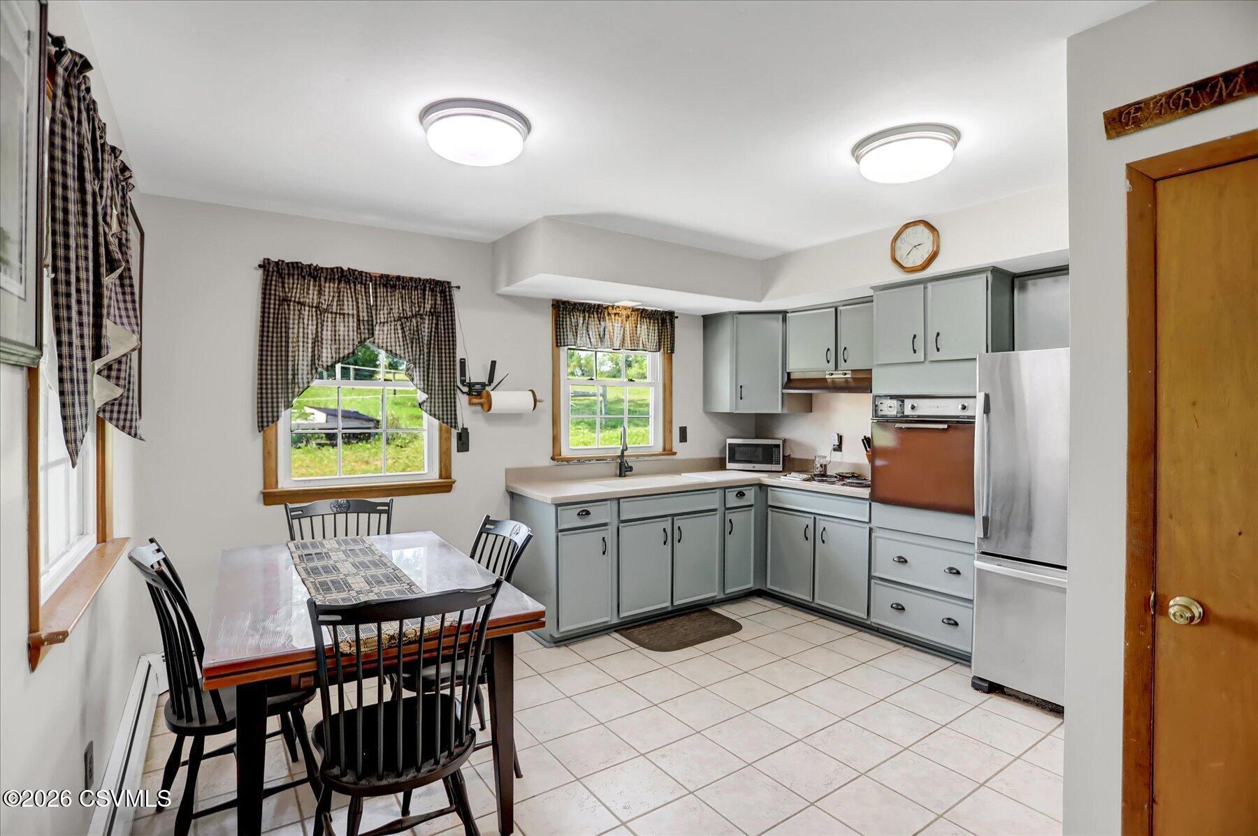 483 COLUMBIA HILL Road